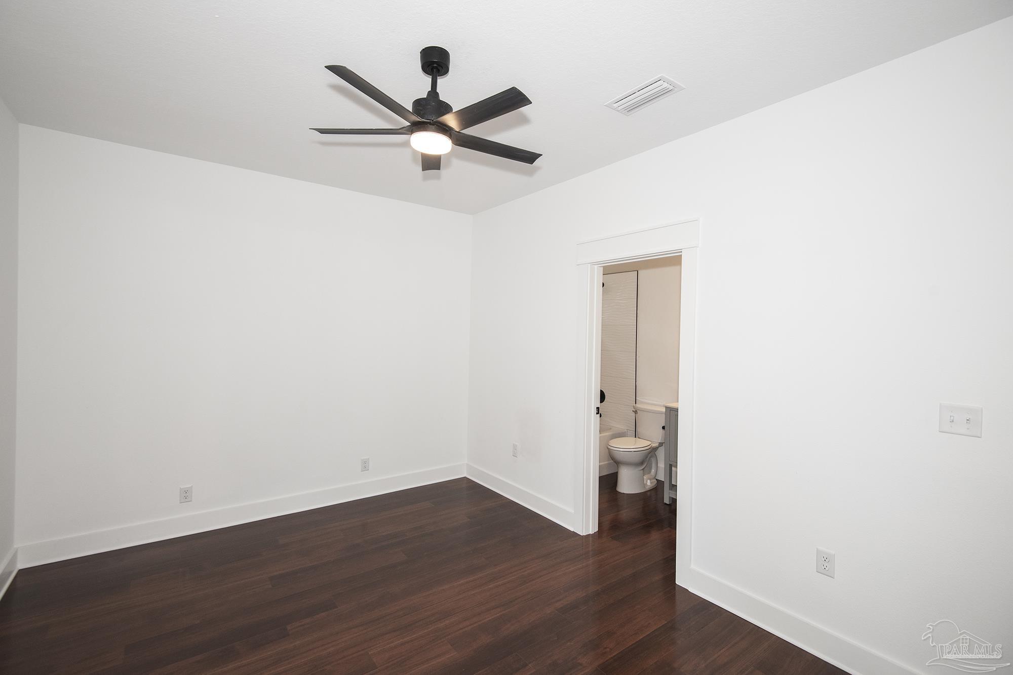 502 W Gregory St