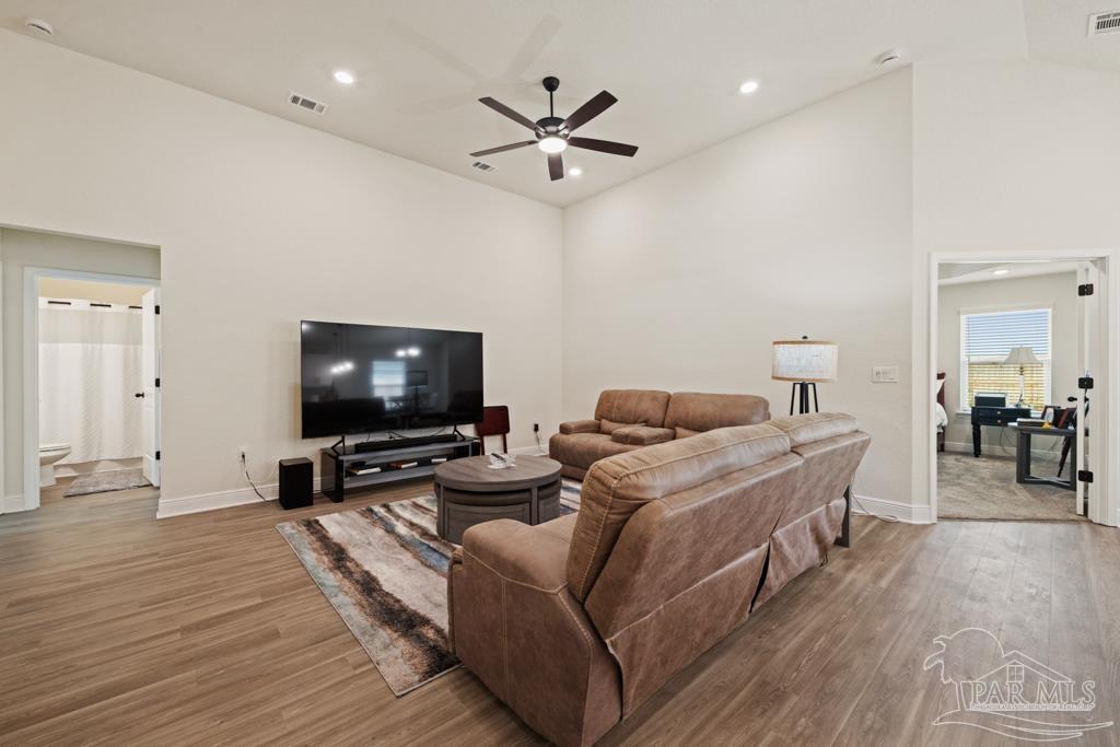 2482 Privet Berry Dr