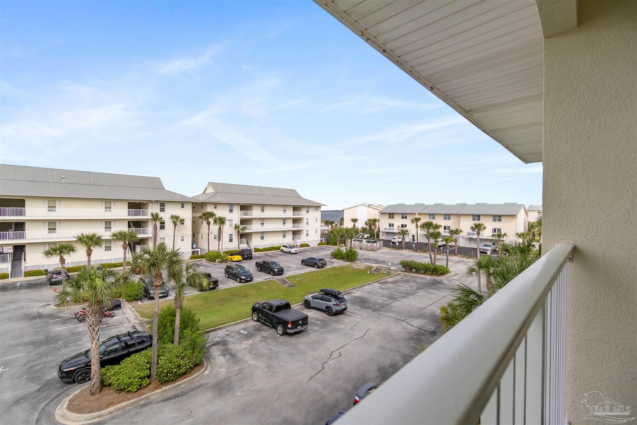 8436 Gulf Blvd # 633