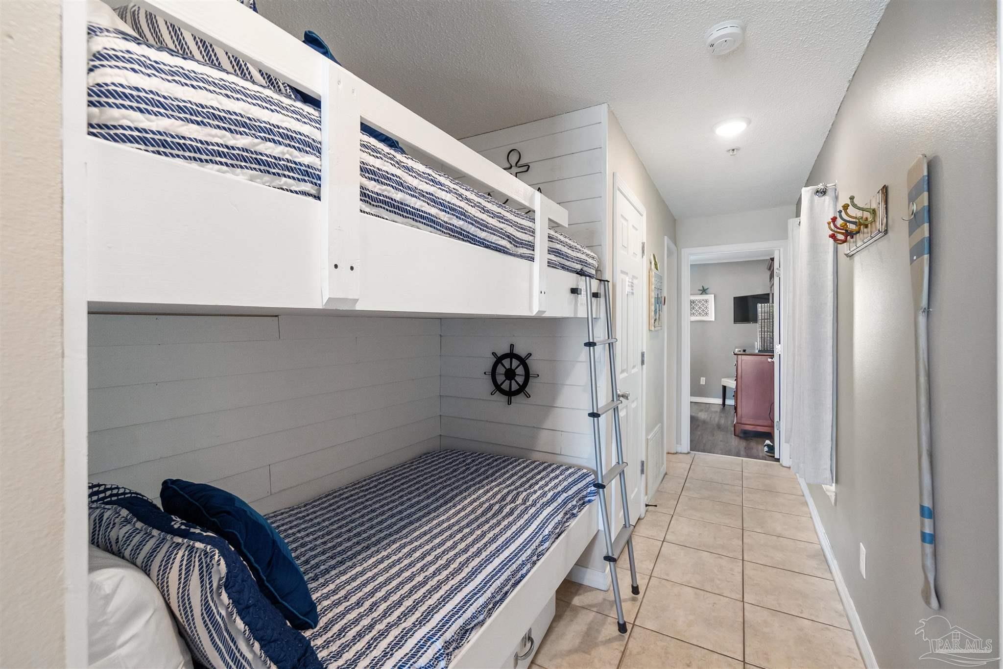 8436 Gulf Blvd # 633