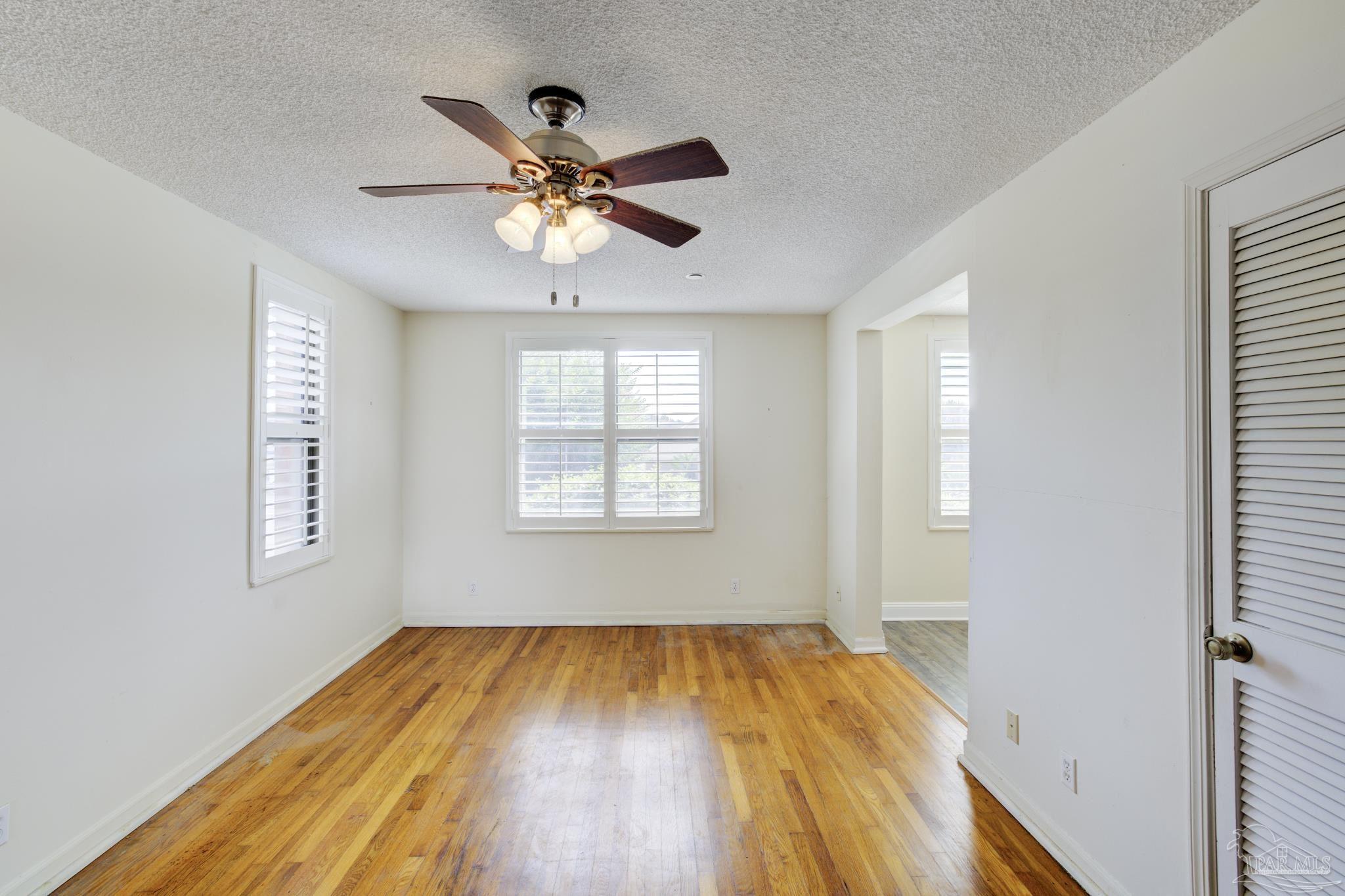 2007 E Gadsden St # 102