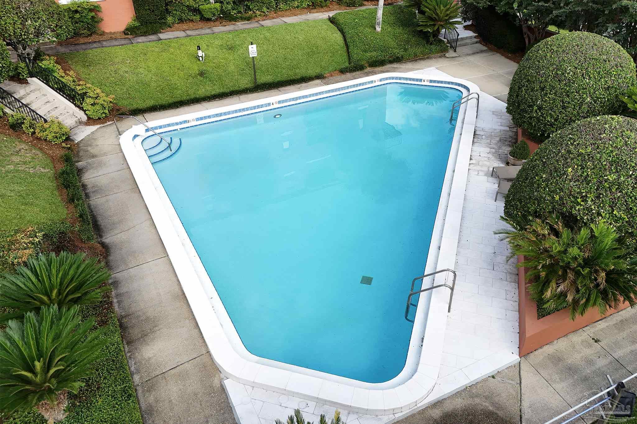 2007 E Gadsden St # 102