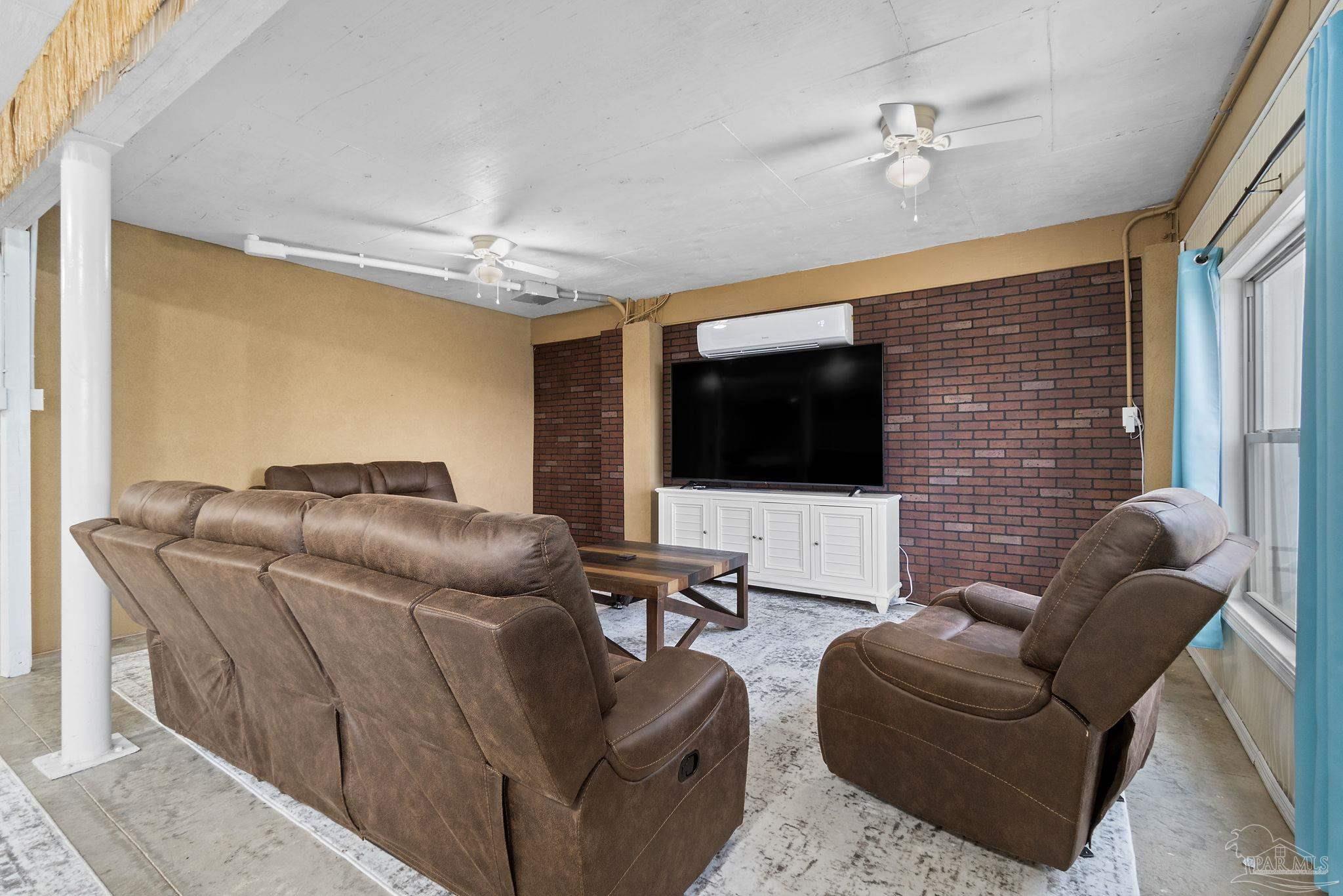 1921 Costa Verde Ct