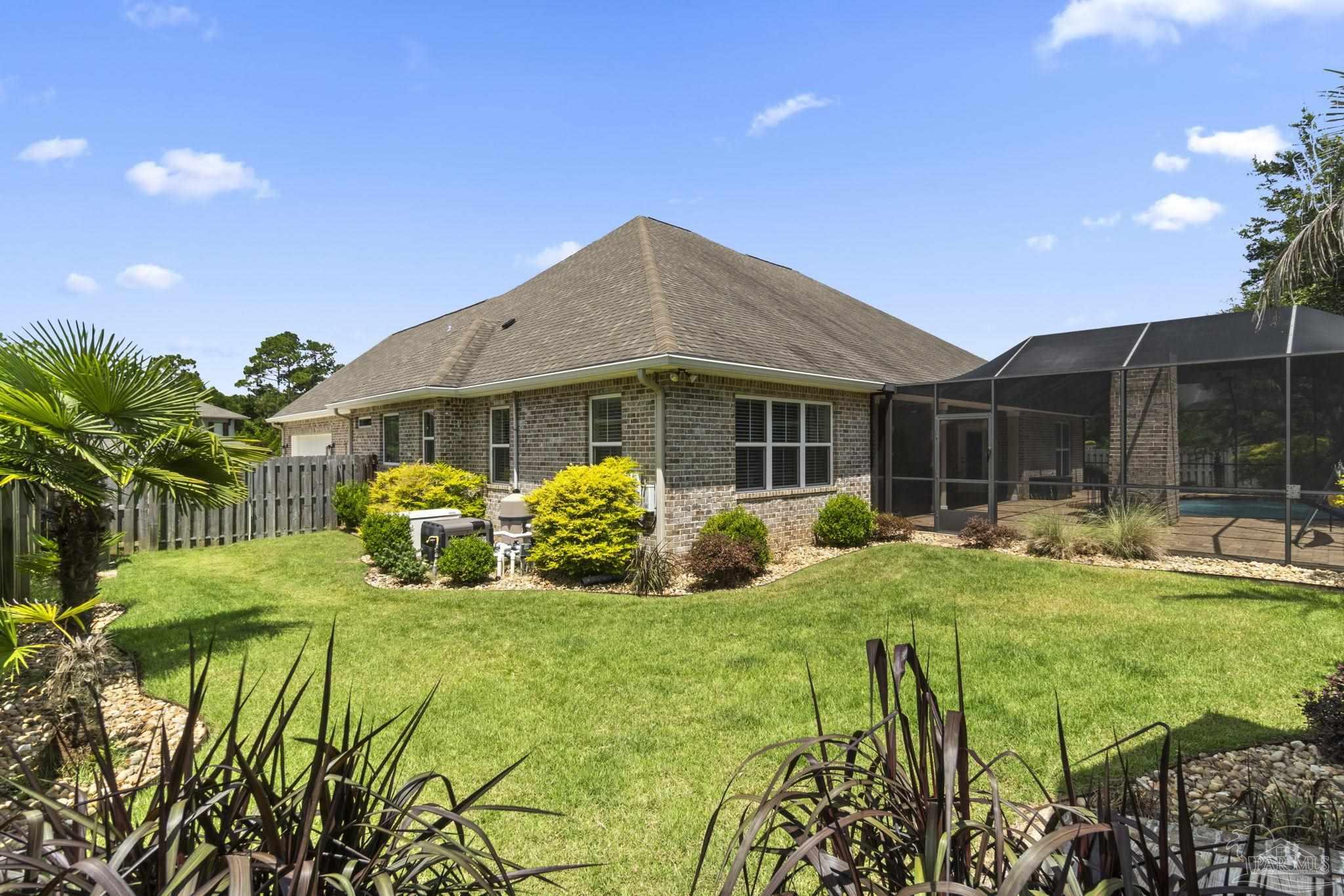 8757 Spider Lily Way