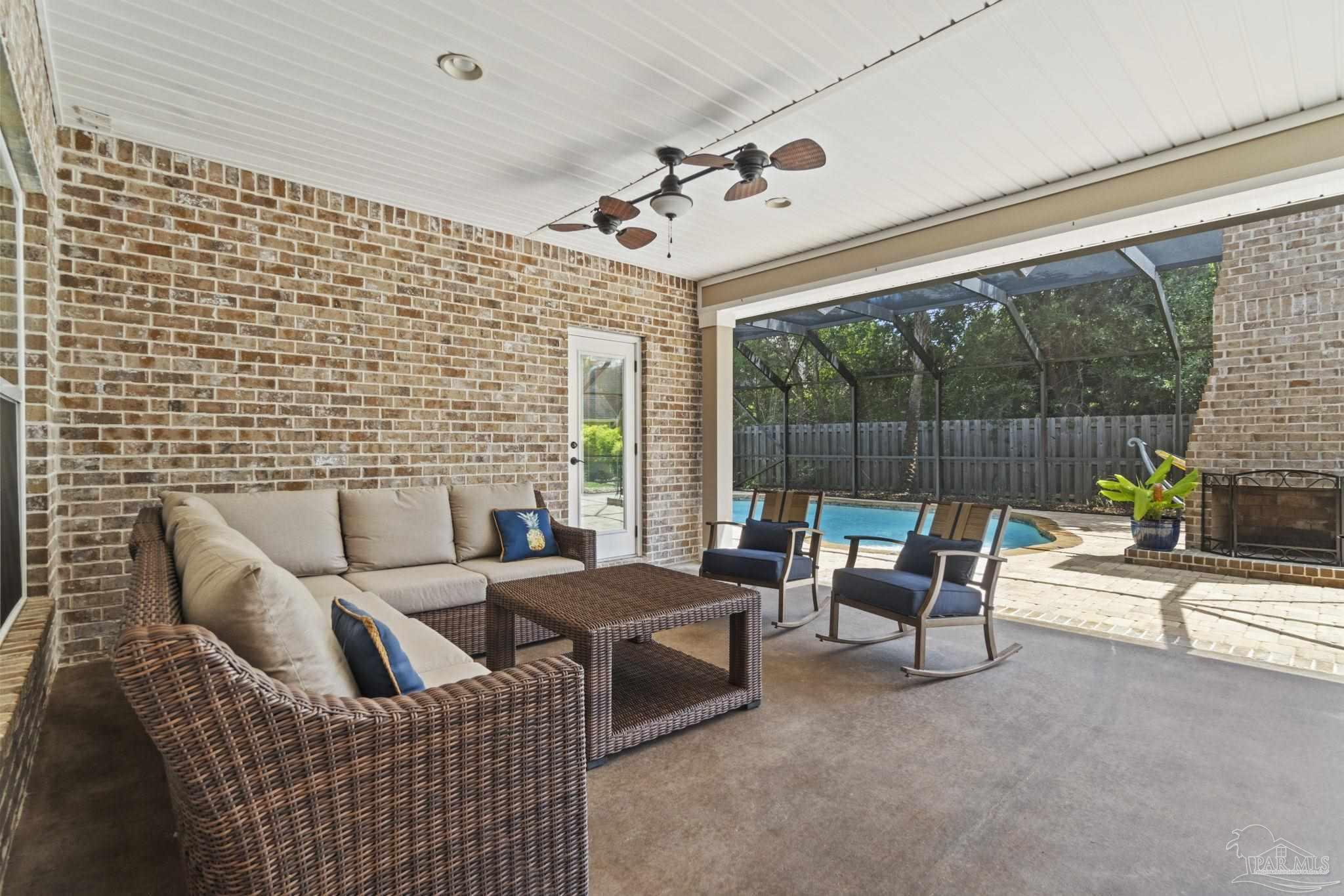 8757 Spider Lily Way