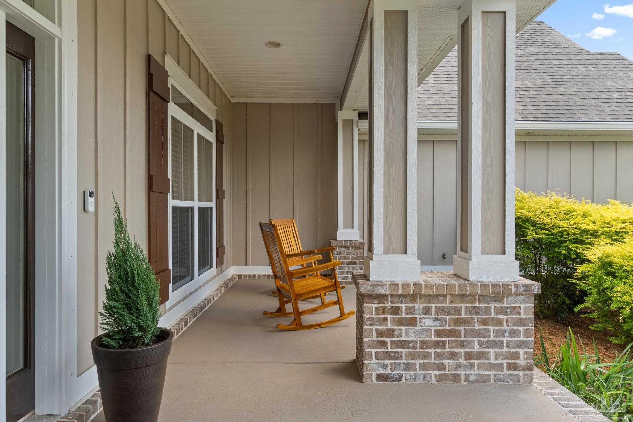 8757 Spider Lily Way