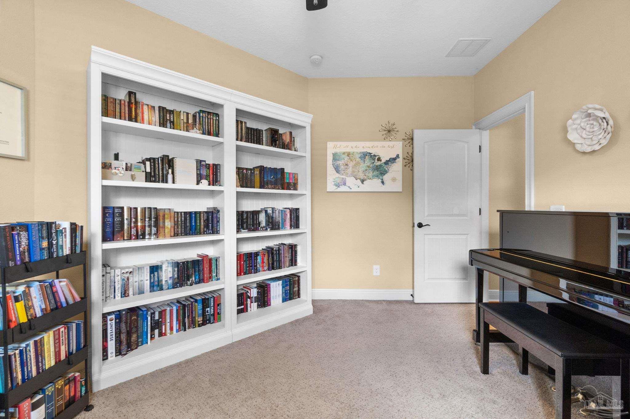 8757 Spider Lily Way