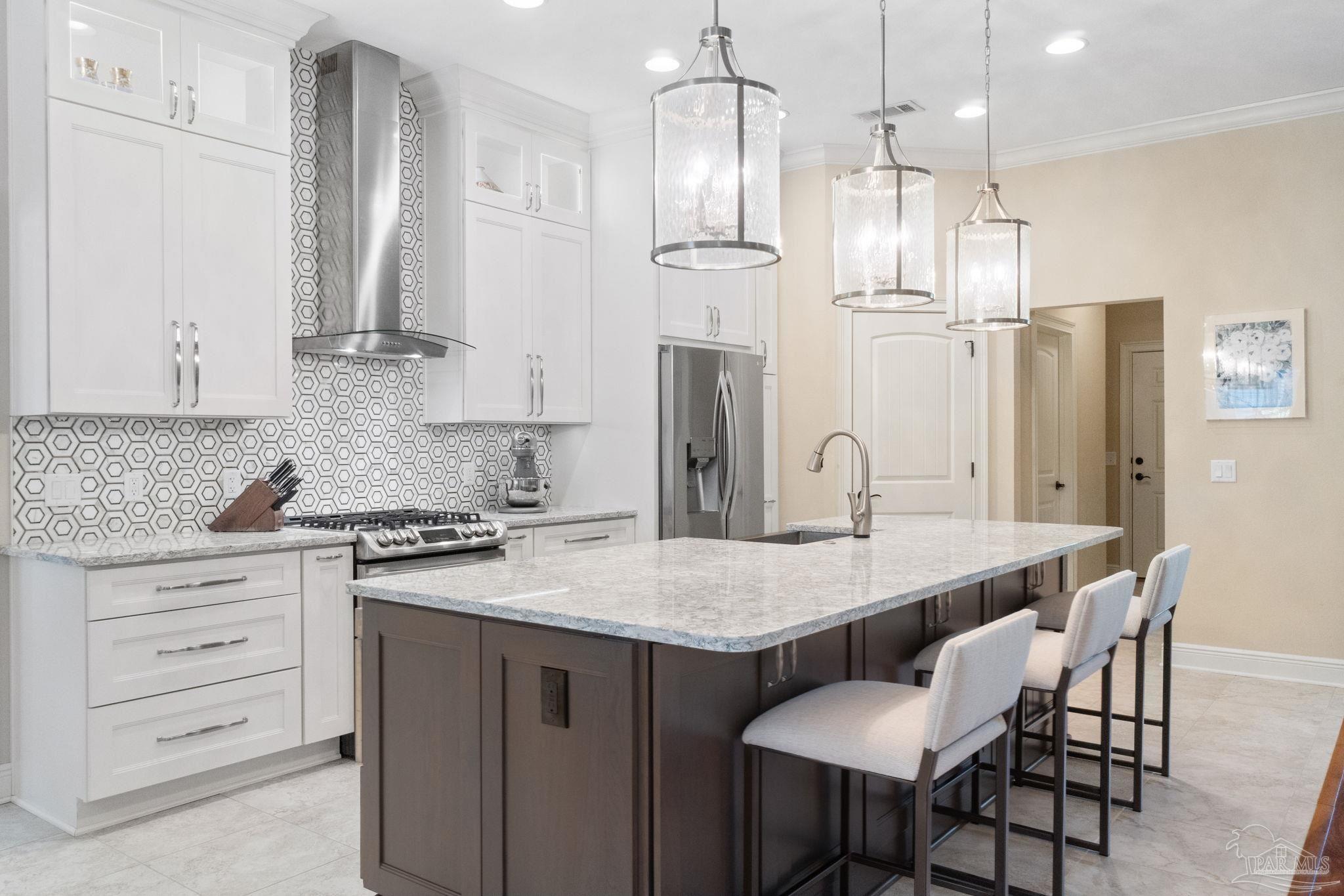 8757 Spider Lily Way