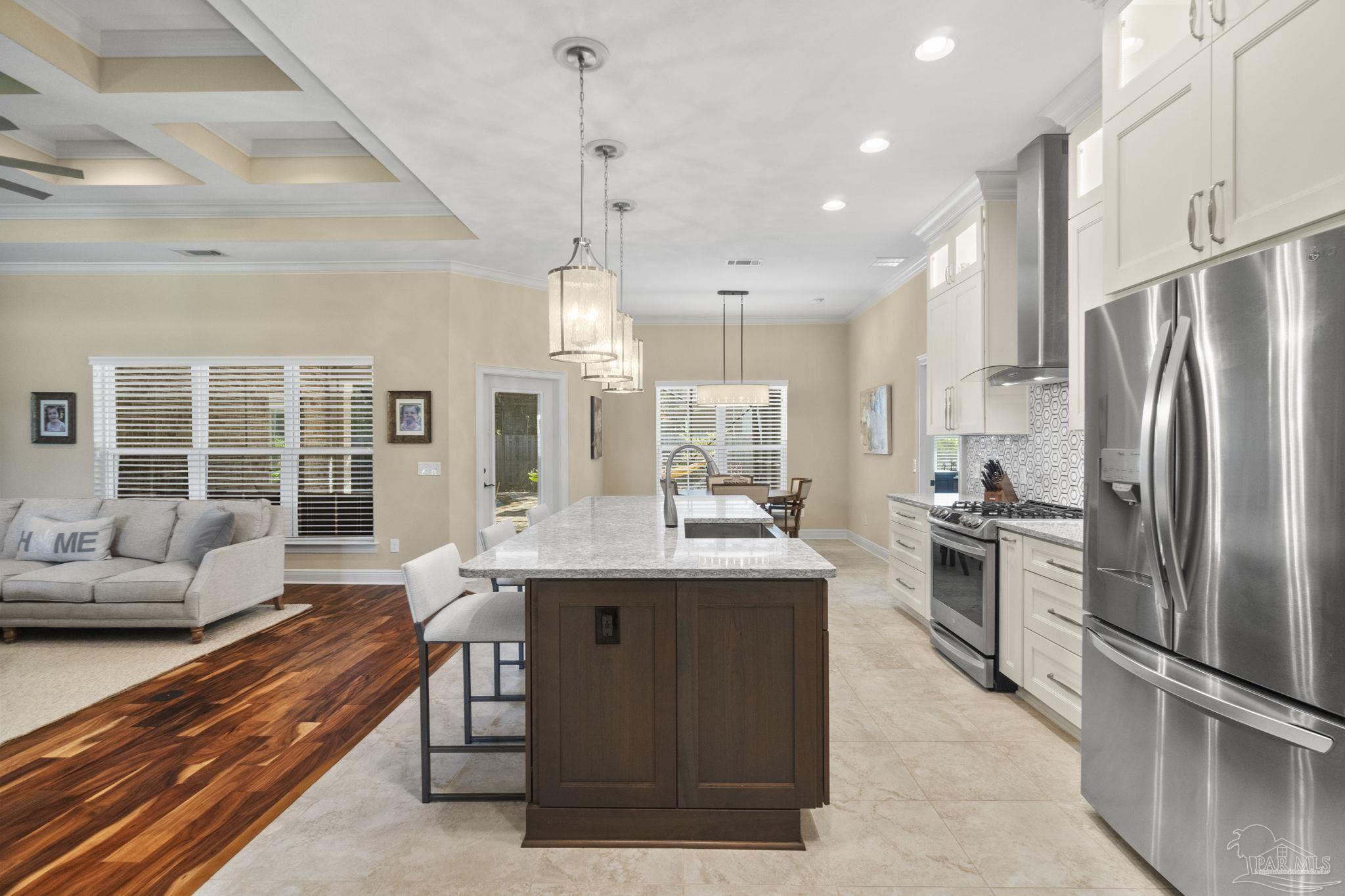 8757 Spider Lily Way