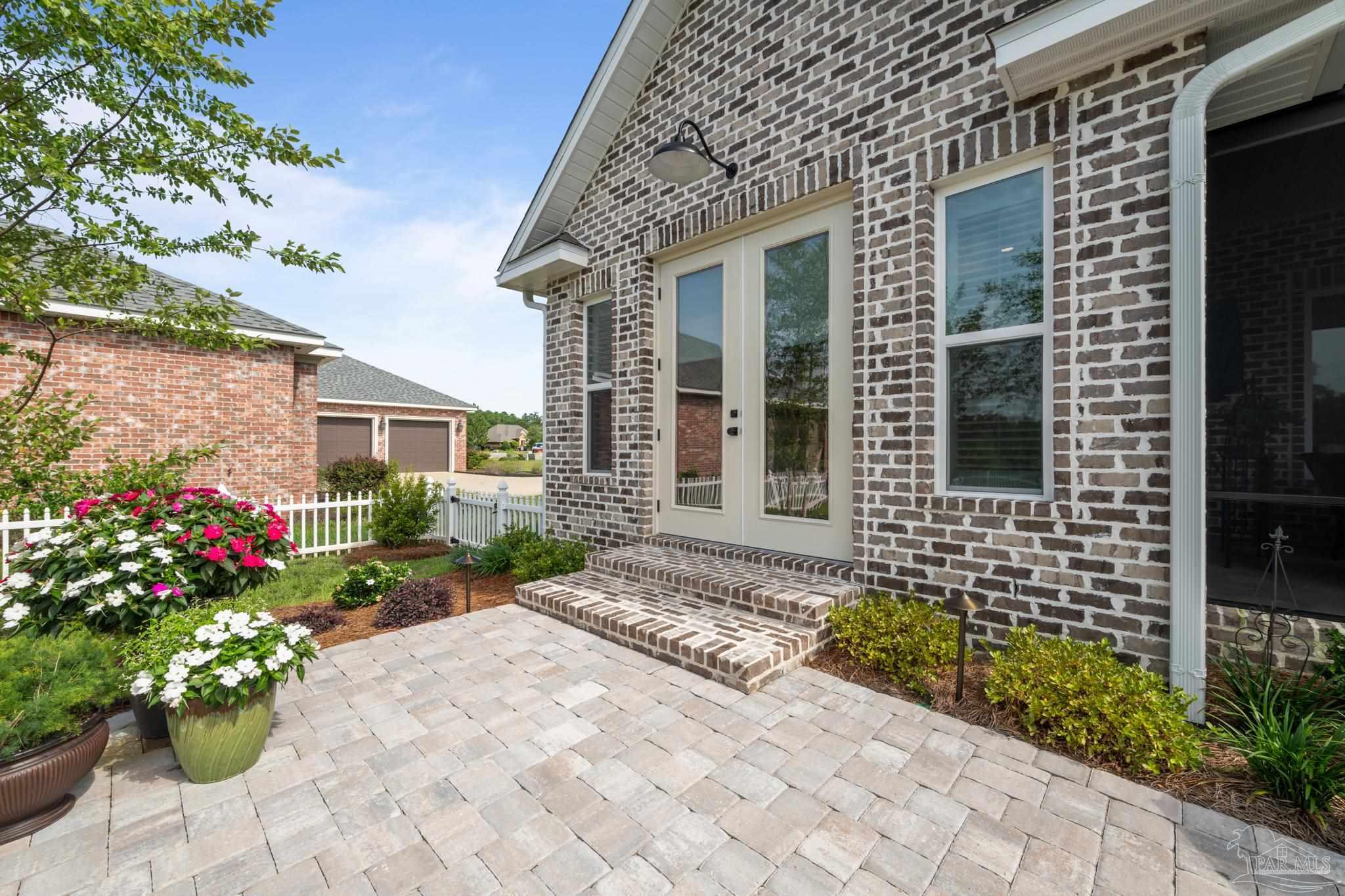 5764 Highland Lake Dr
