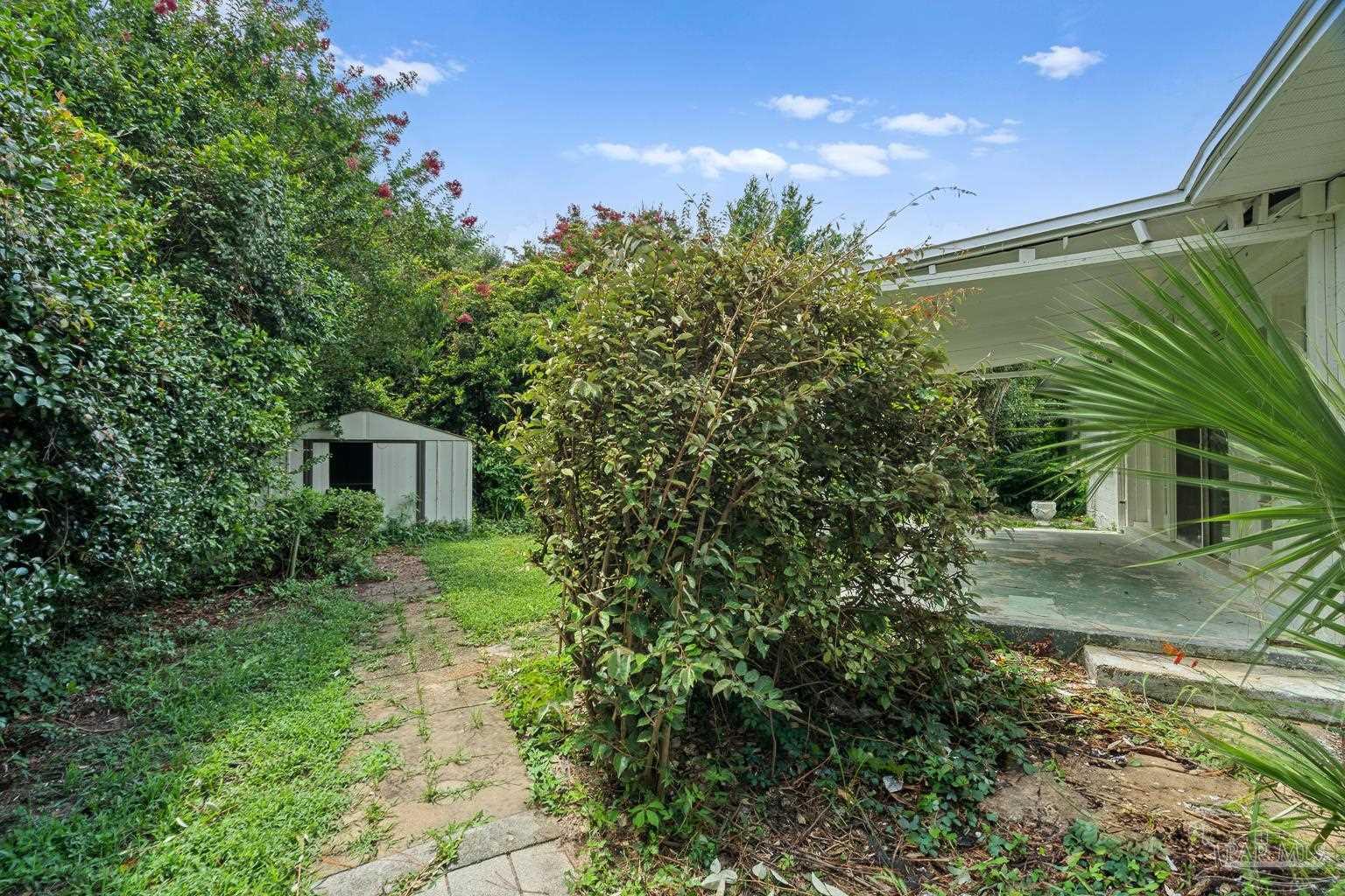99 S Madison Dr