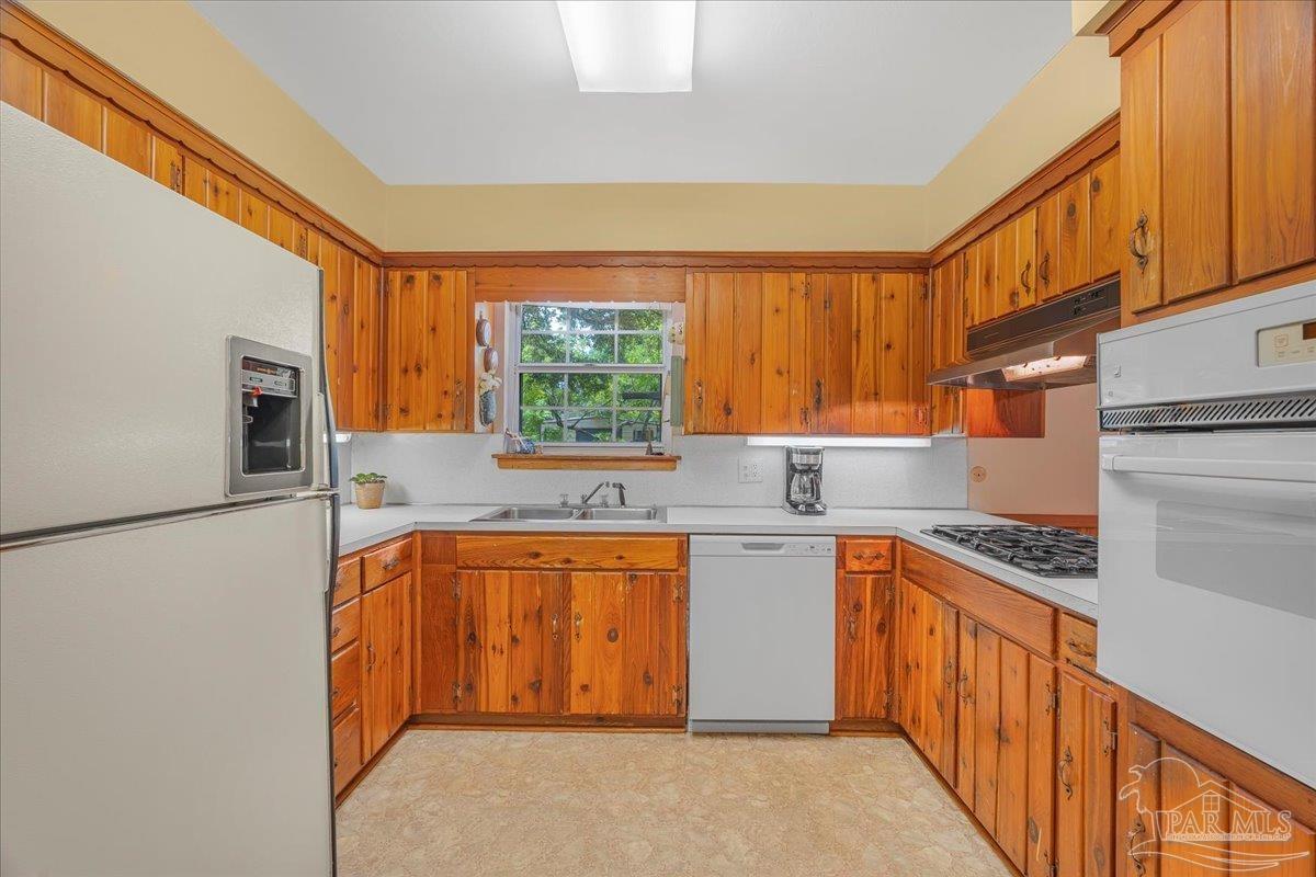 2021 Morningside Dr