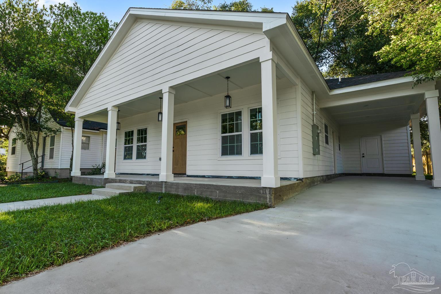 206 W Winthrop Ave