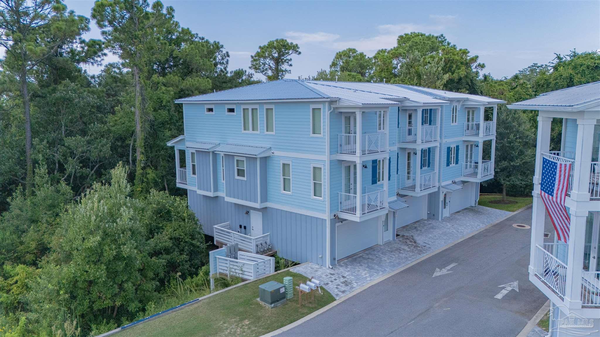 223 English Cove Ct