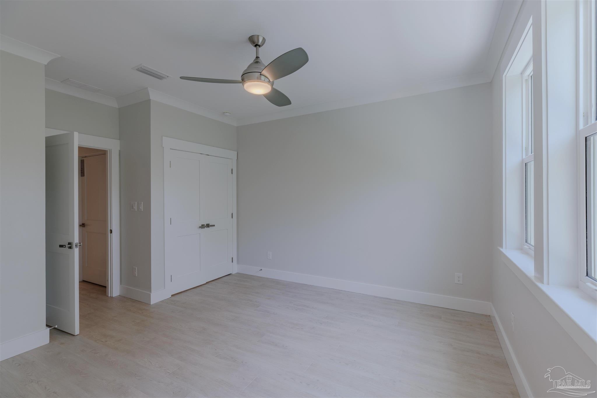 223 English Cove Ct