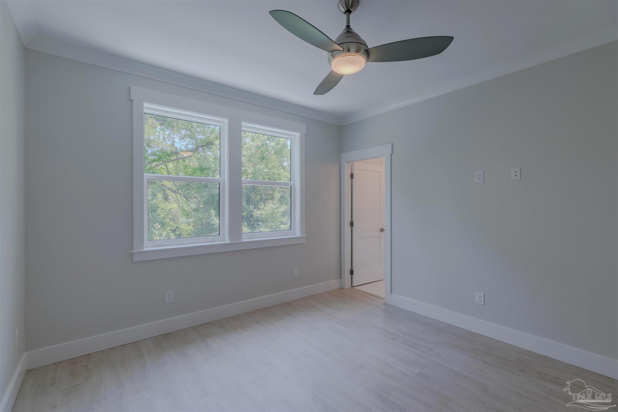 223 English Cove Ct
