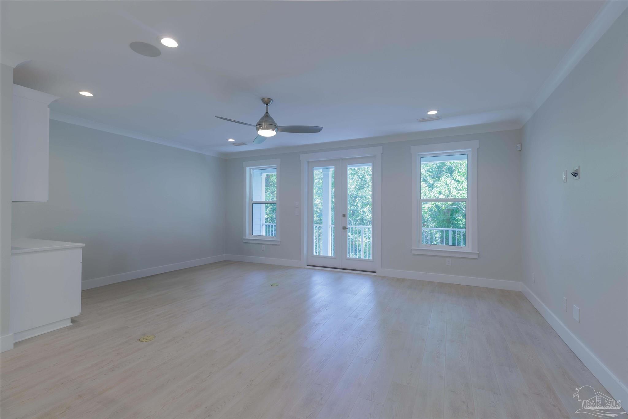 223 English Cove Ct