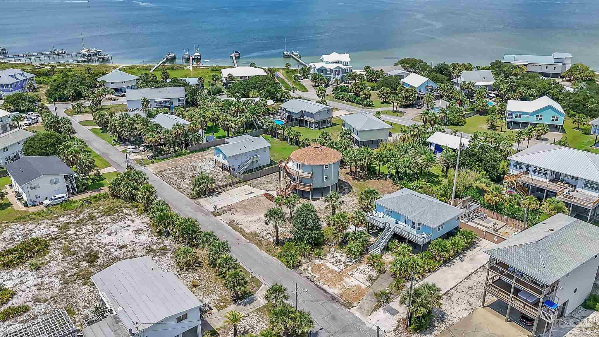807 Largo Dr