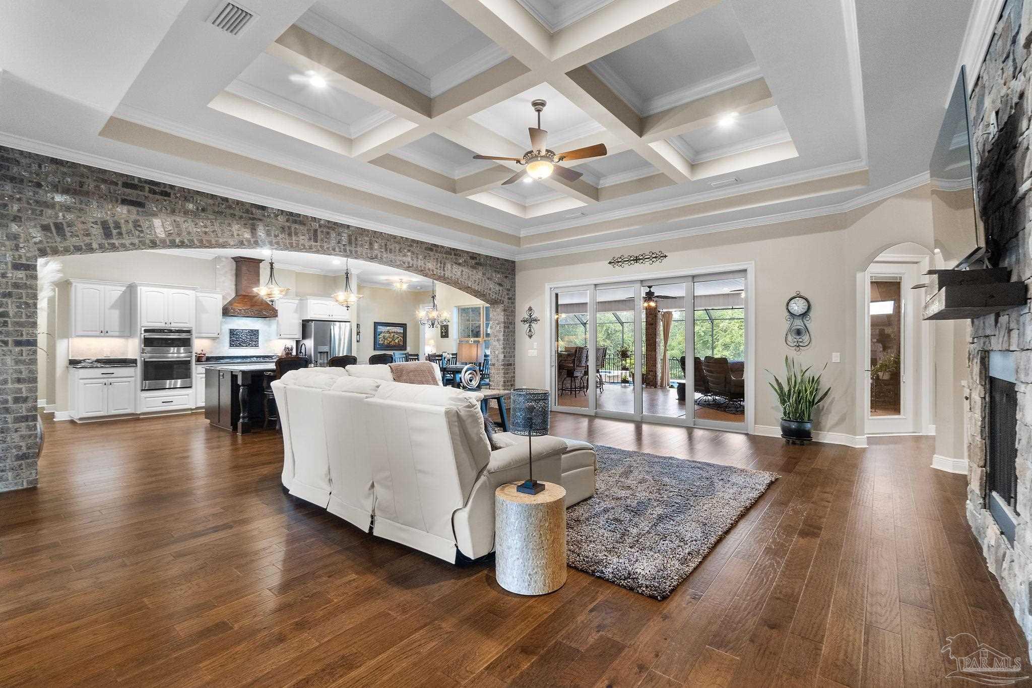 8587 Foxtail Loop