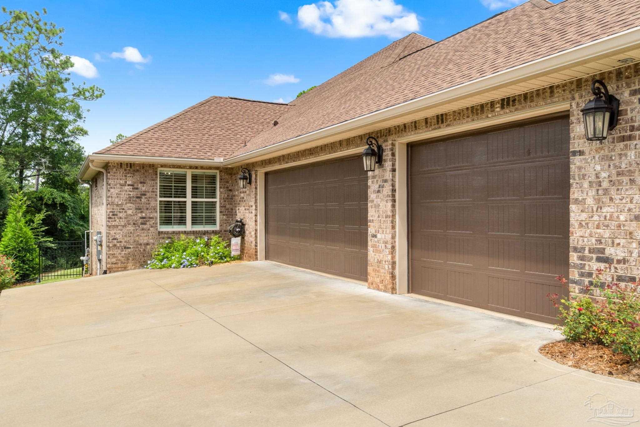 8587 Foxtail Loop
