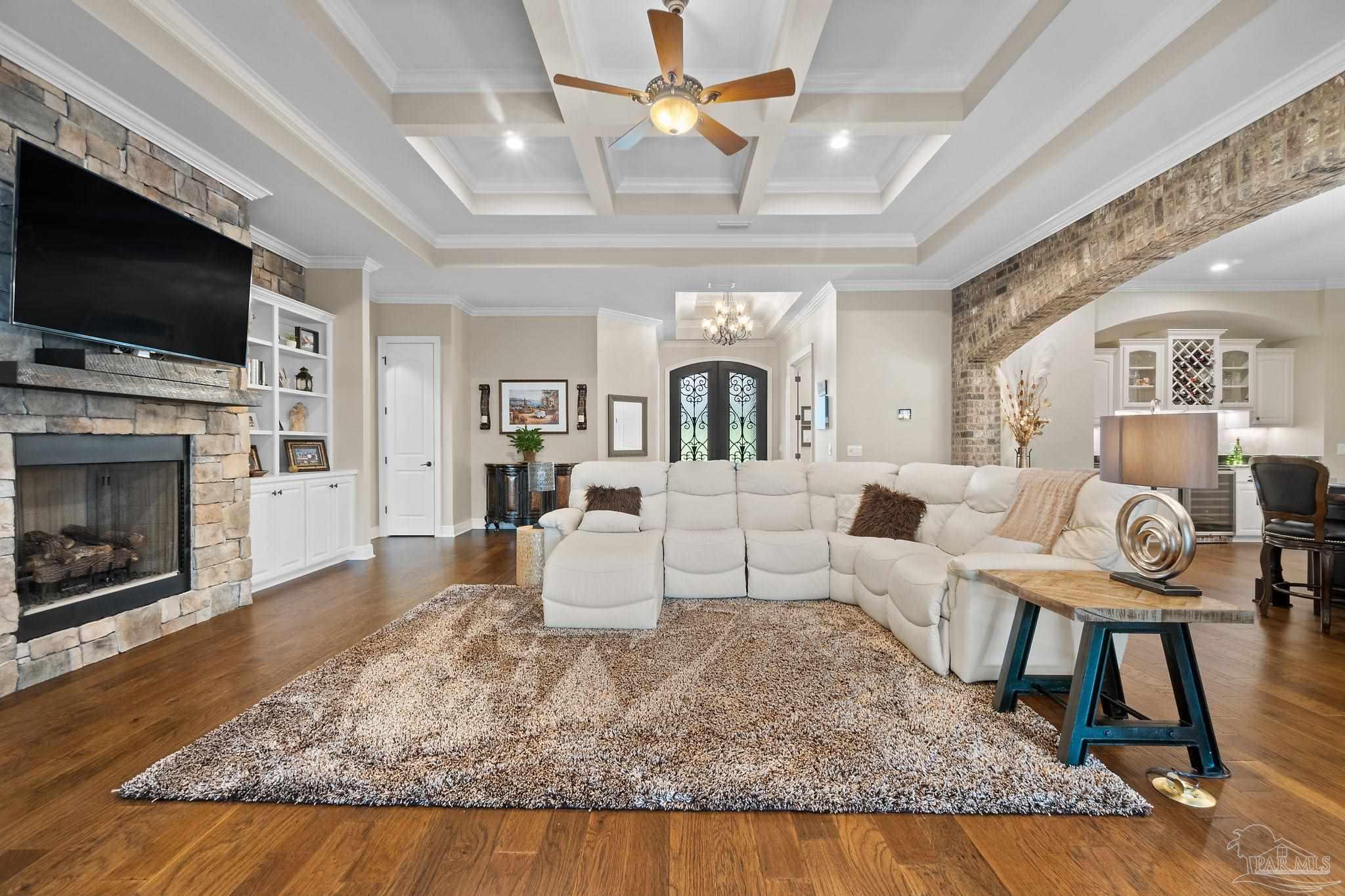 8587 Foxtail Loop