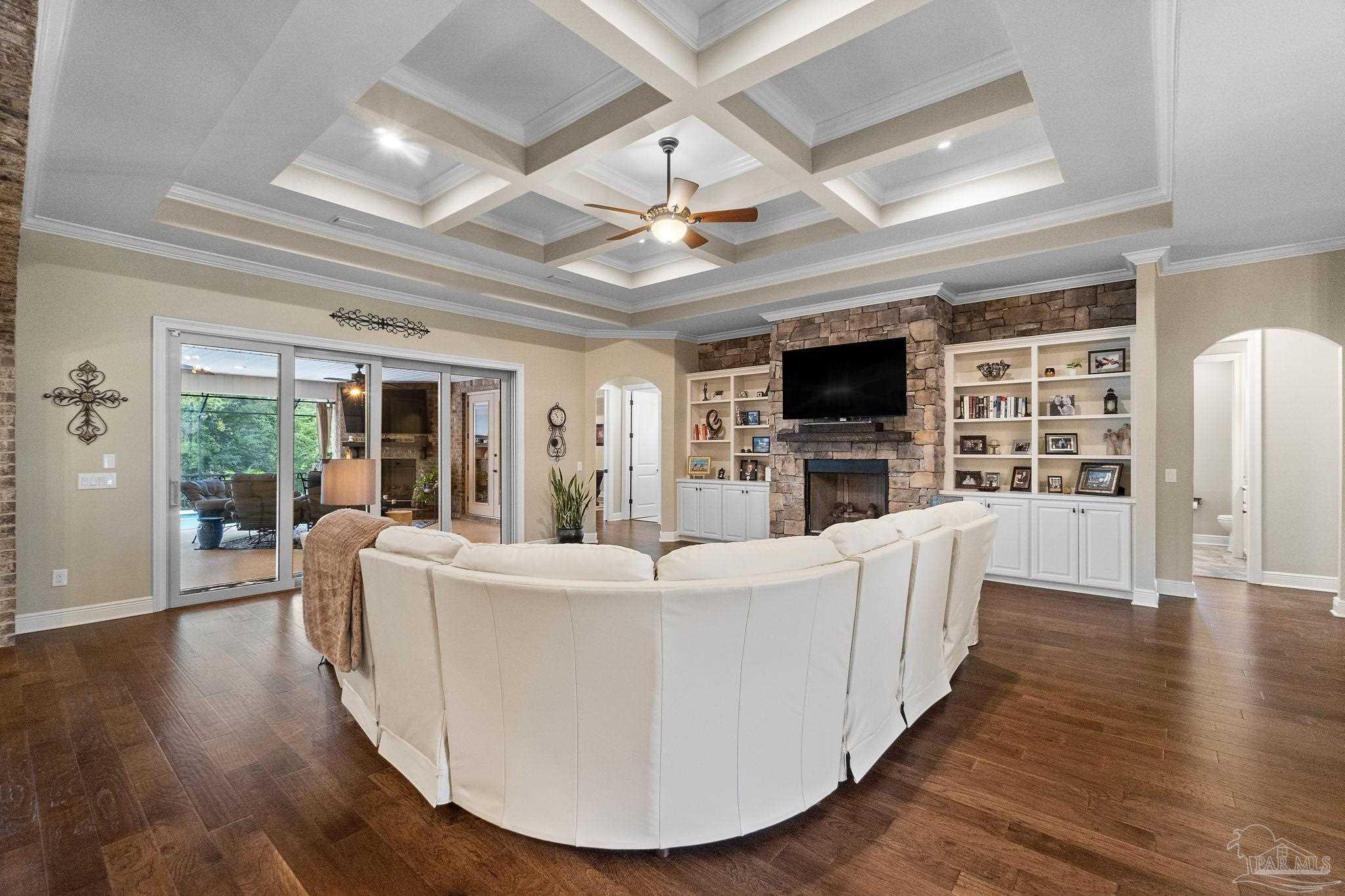 8587 Foxtail Loop