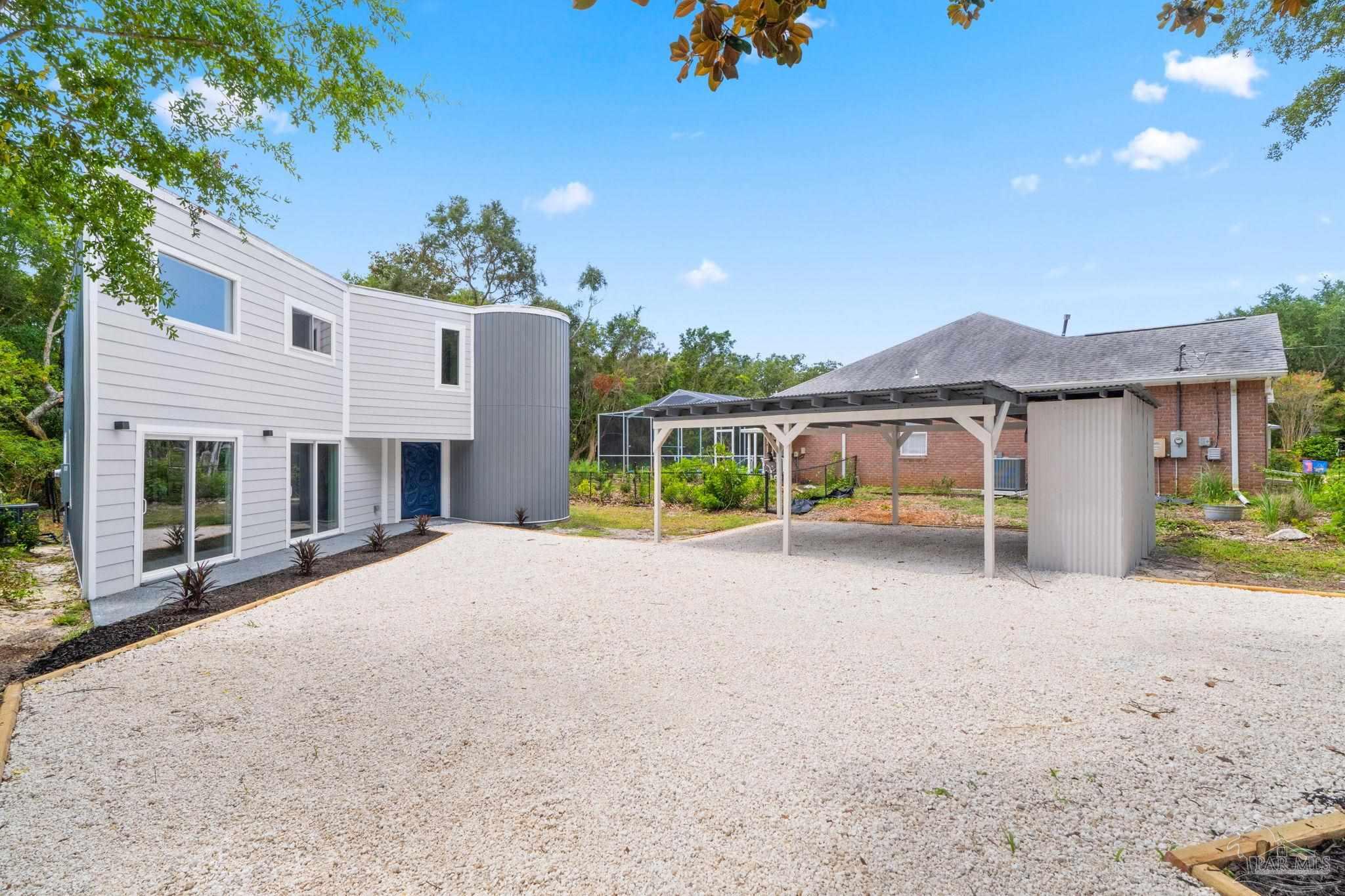4023 Sandy Bluff Dr