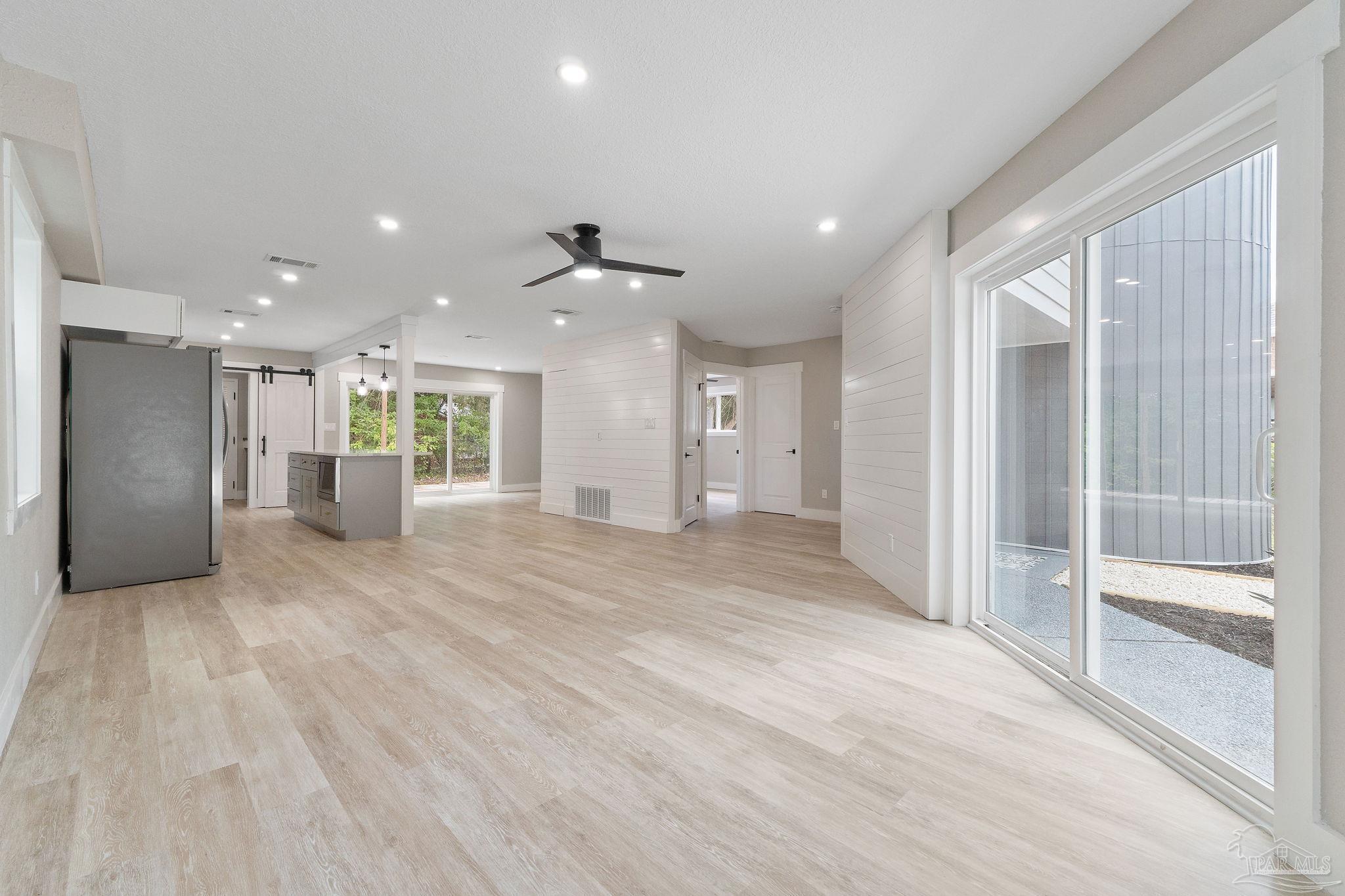 4023 Sandy Bluff Dr