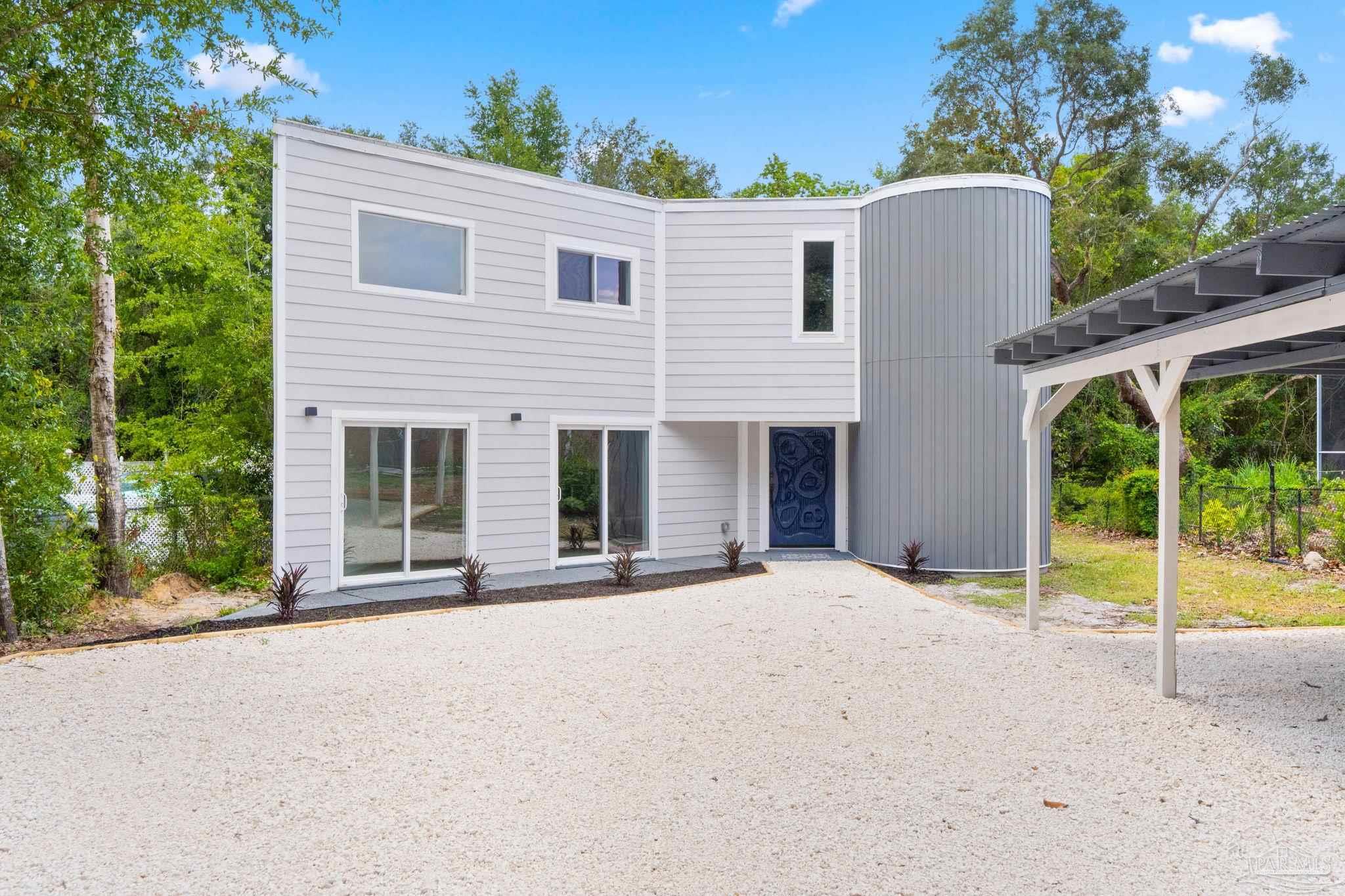 4023 Sandy Bluff Dr