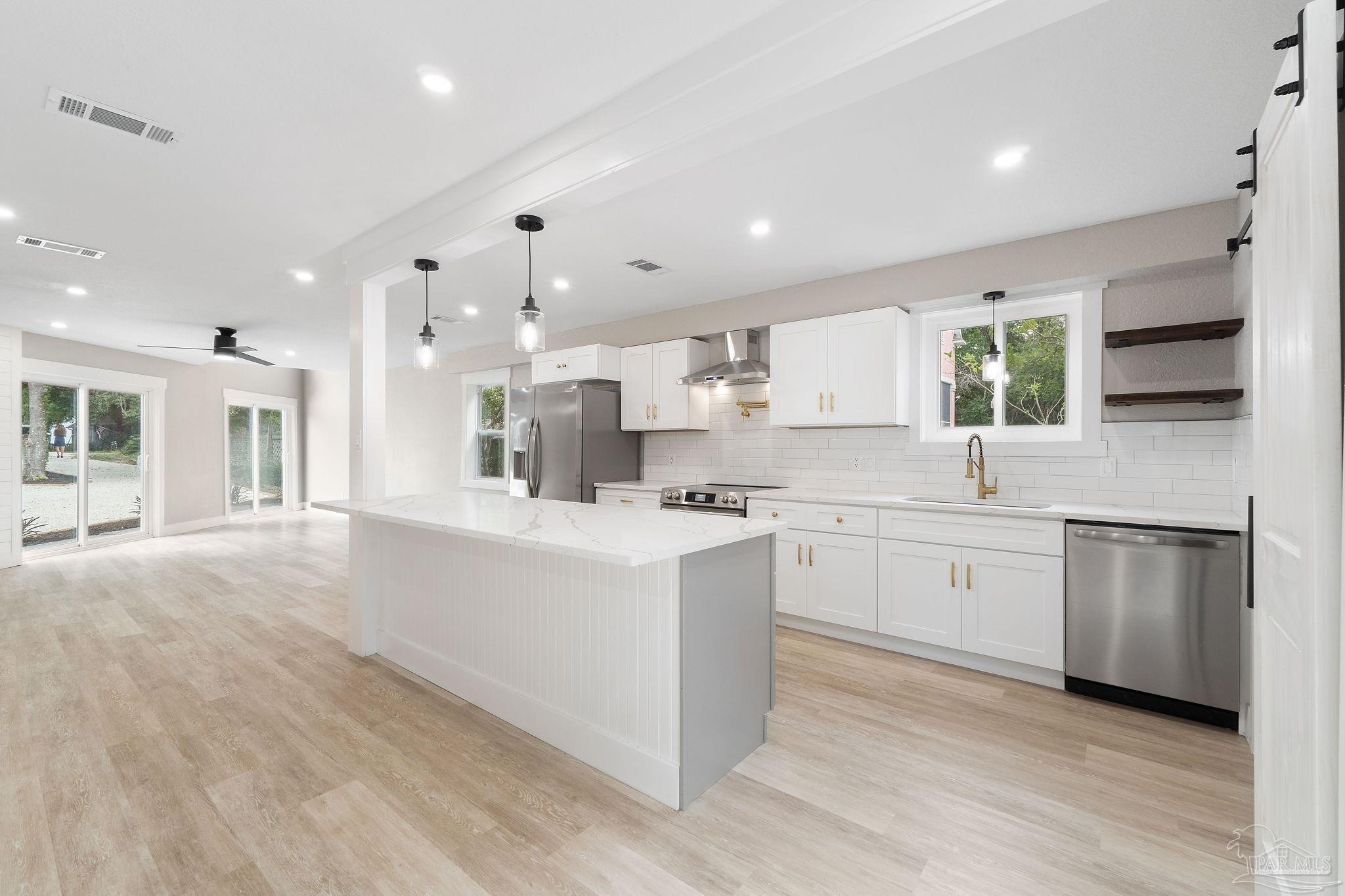 4023 Sandy Bluff Dr