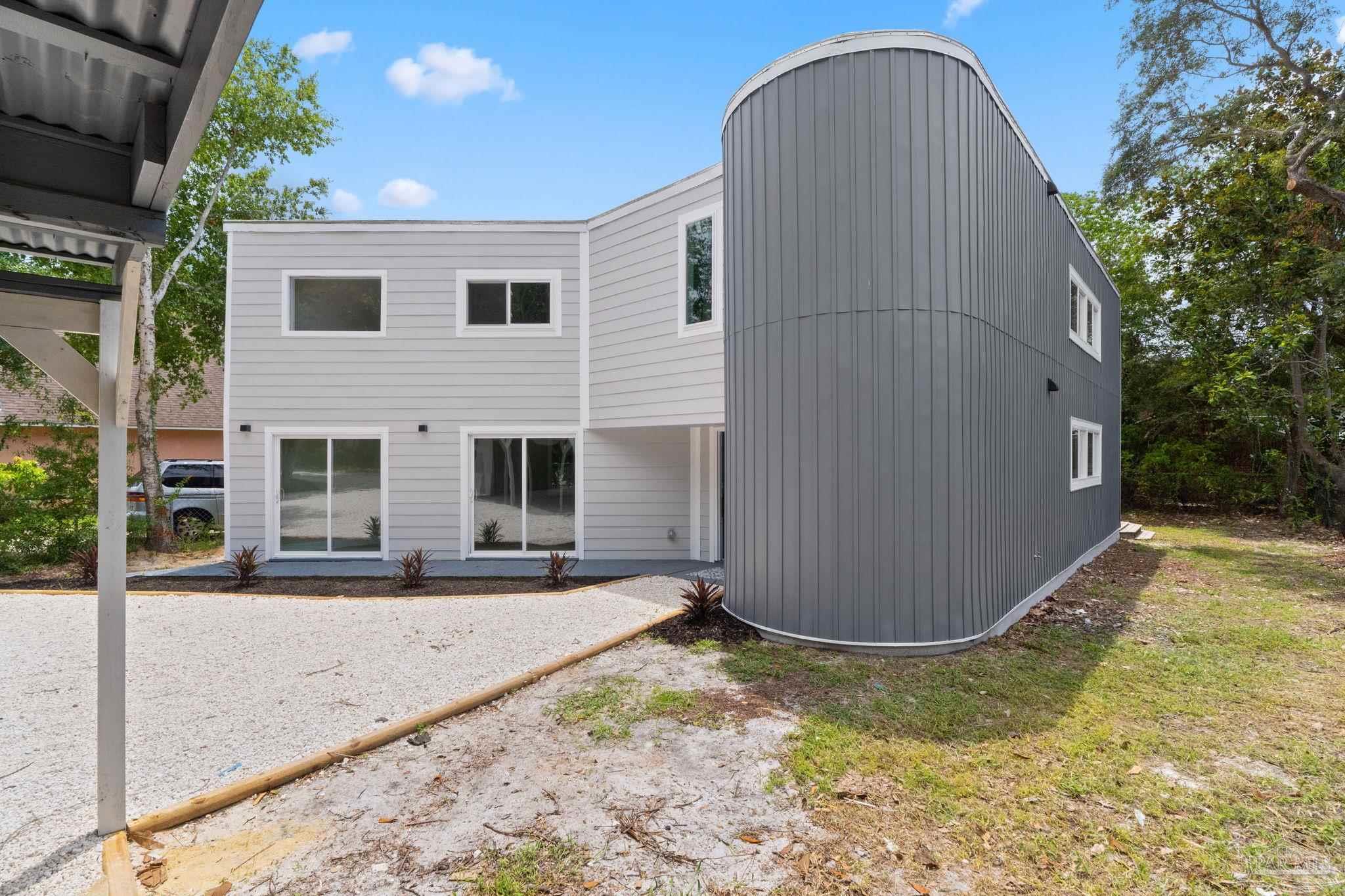 4023 Sandy Bluff Dr