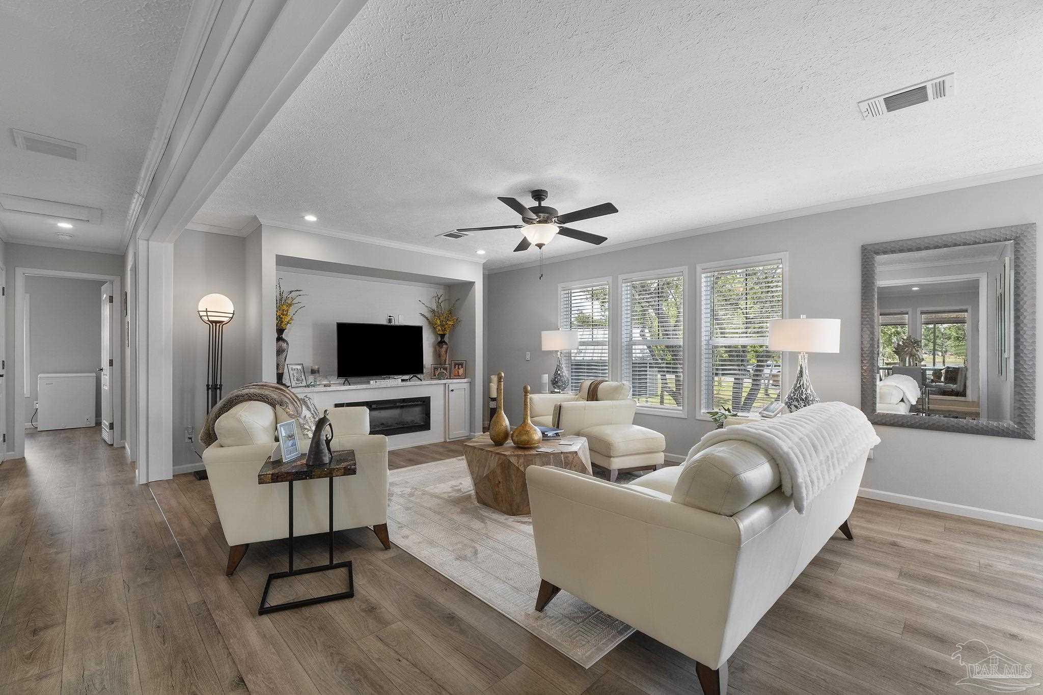 7984 Twin Lake Dr