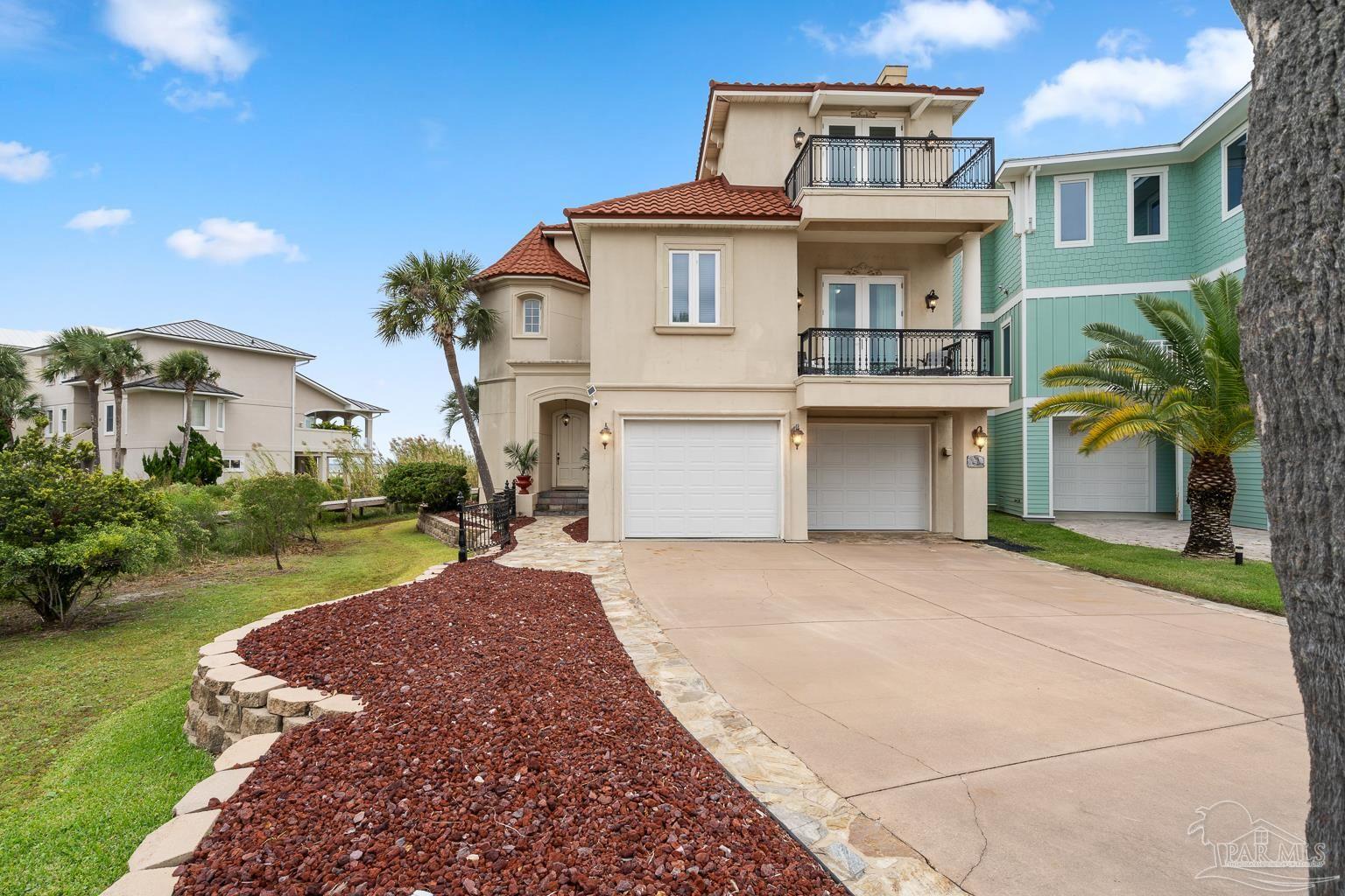39 E Galvez Ct