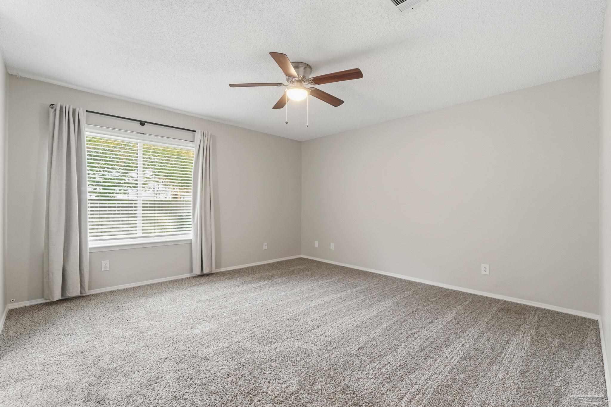 7467 Baywoods Ln