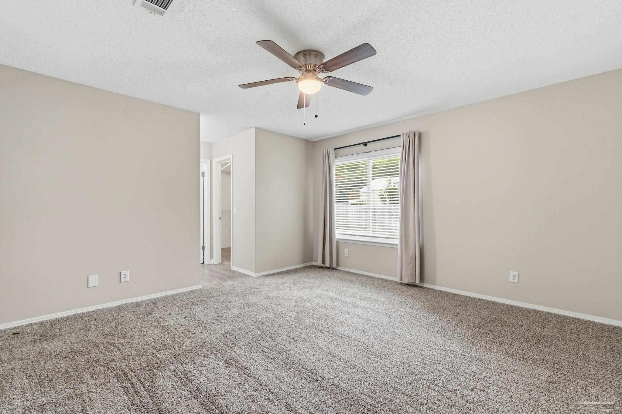 7467 Baywoods Ln