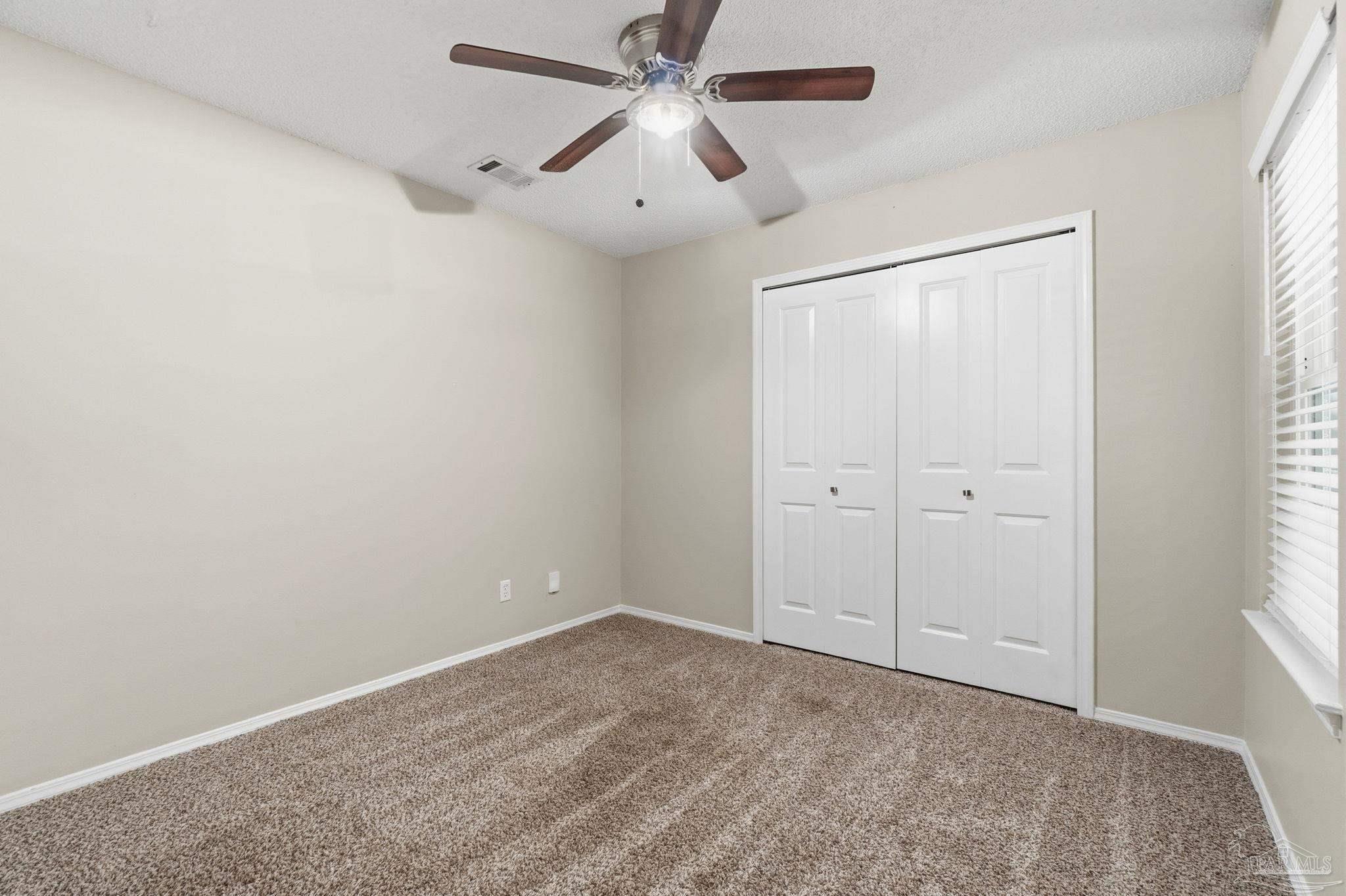 7467 Baywoods Ln