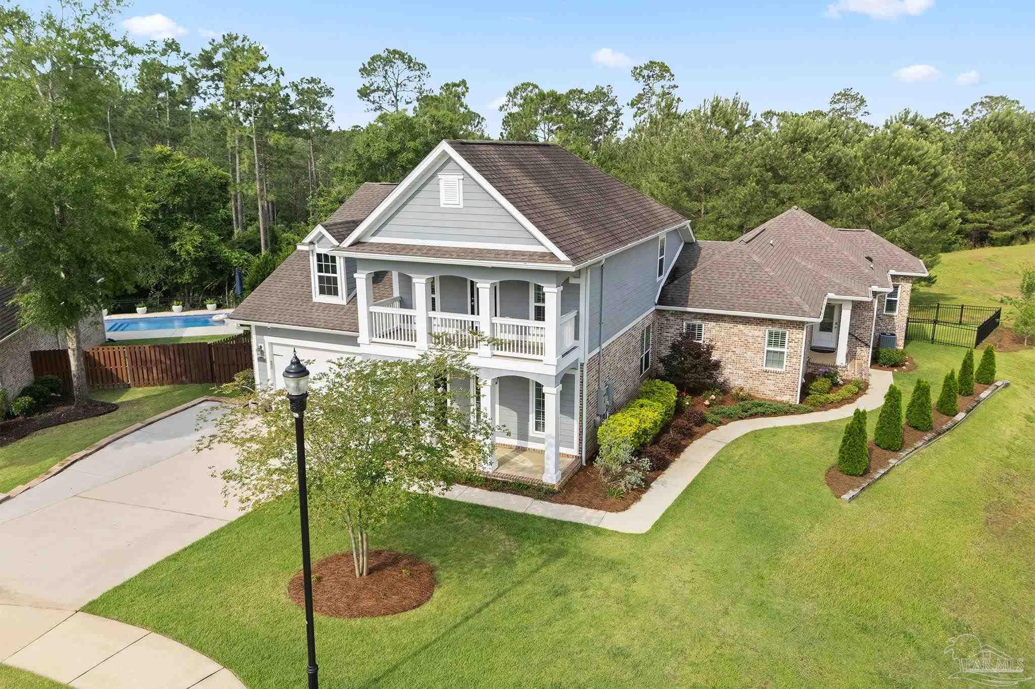 5861 Sword Fern Way