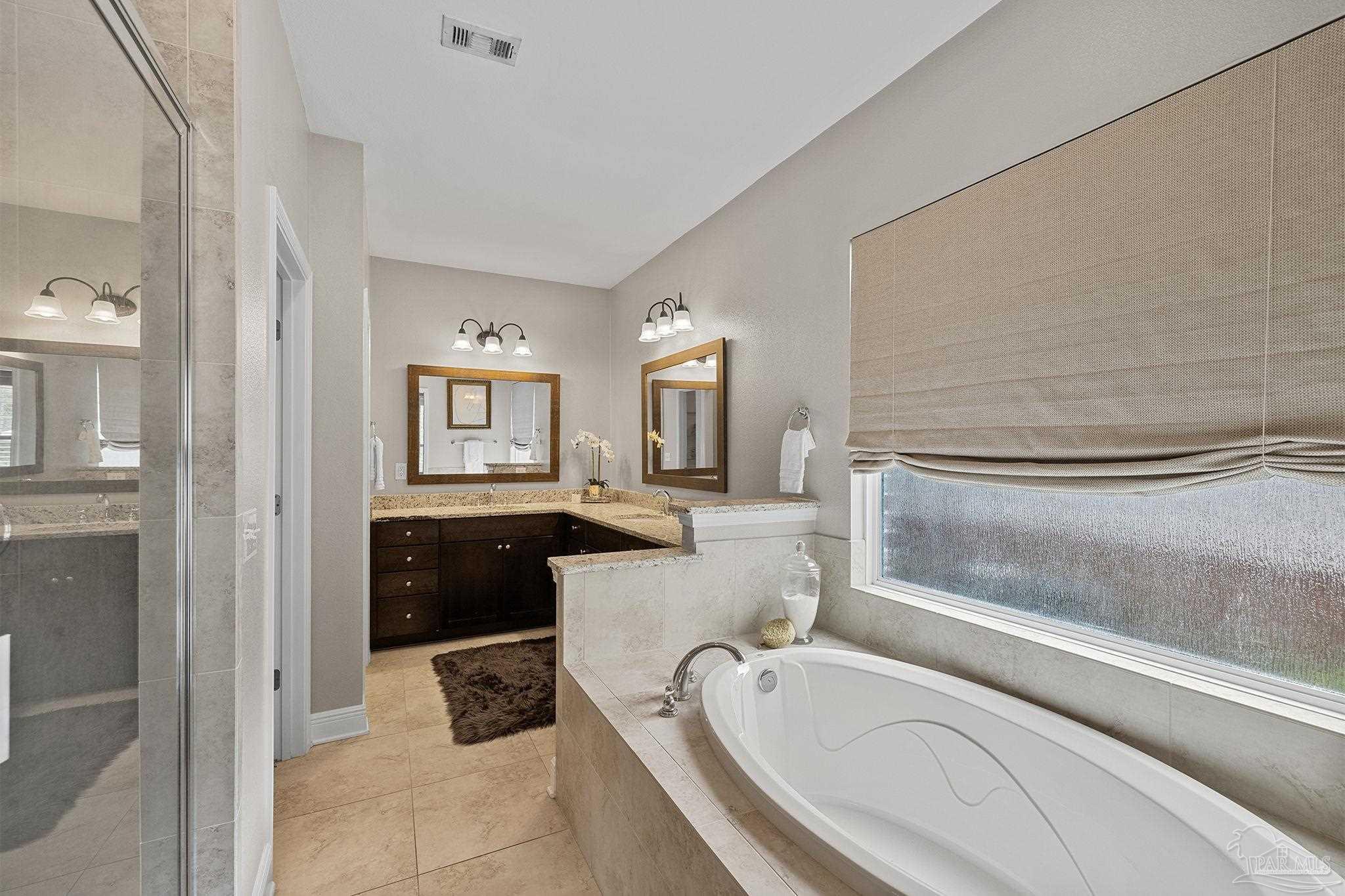 5861 Sword Fern Way