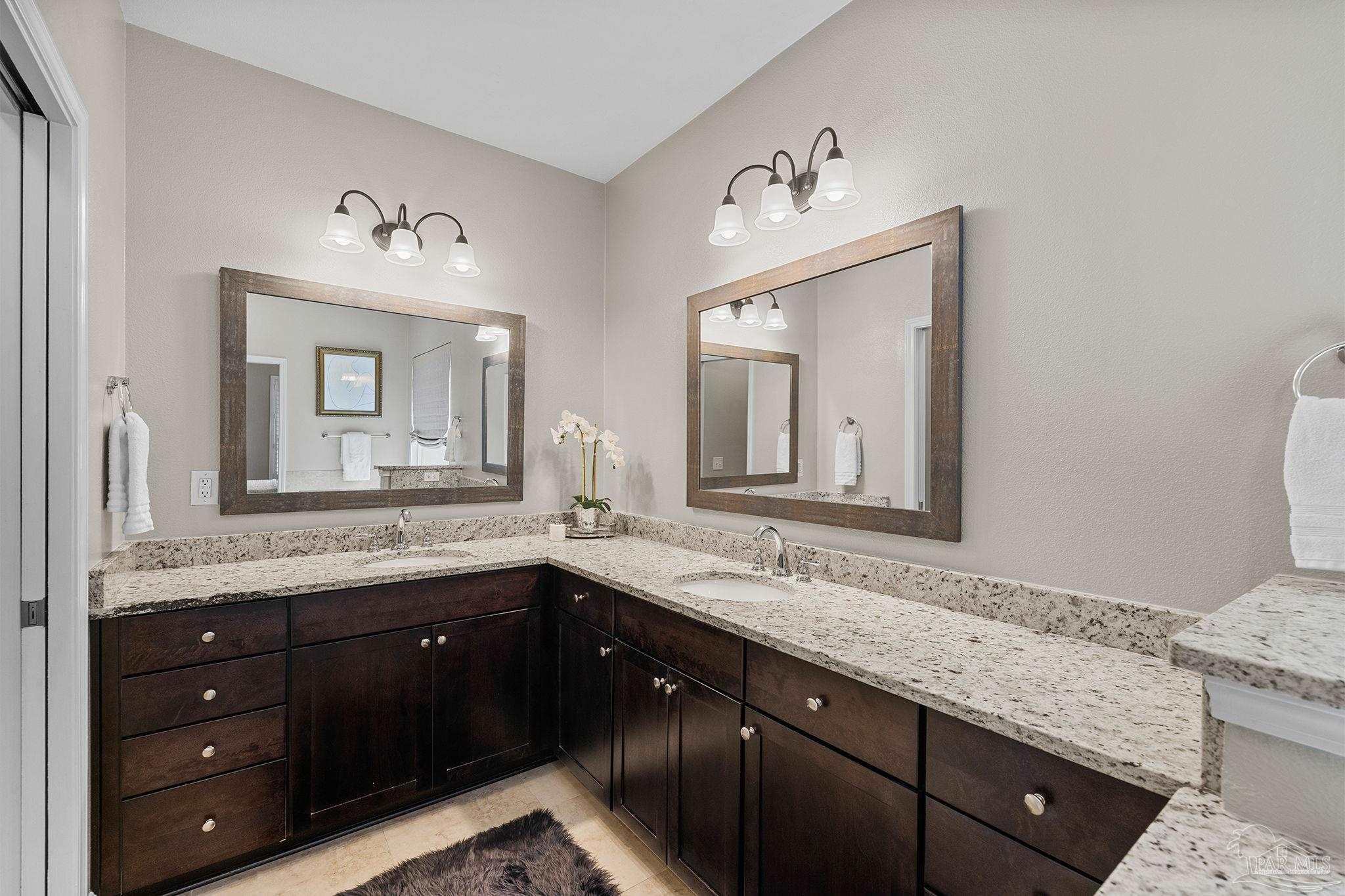 5861 Sword Fern Way