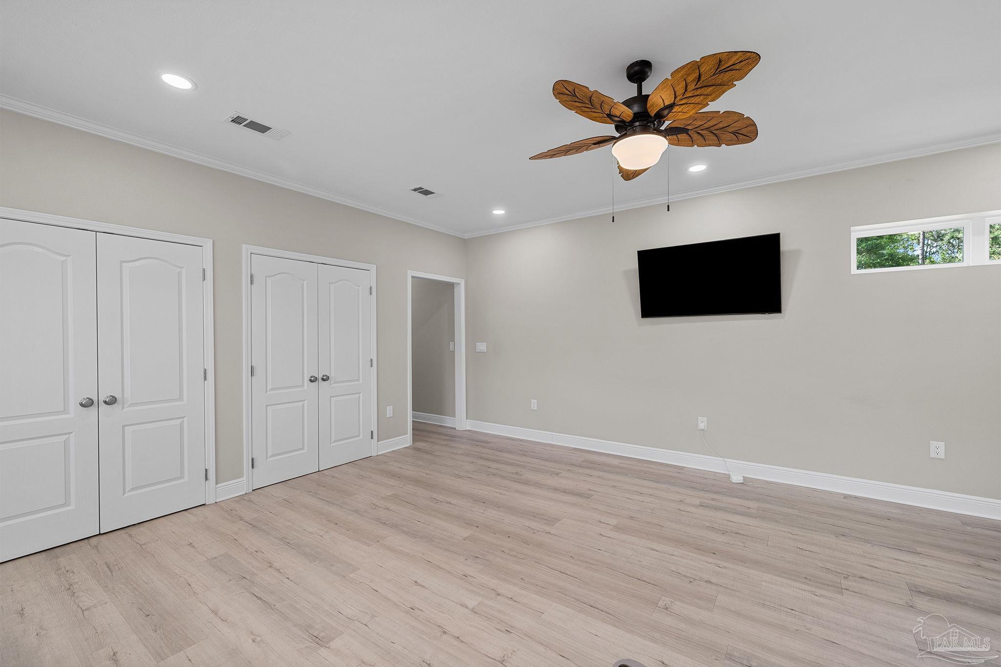 5861 Sword Fern Way