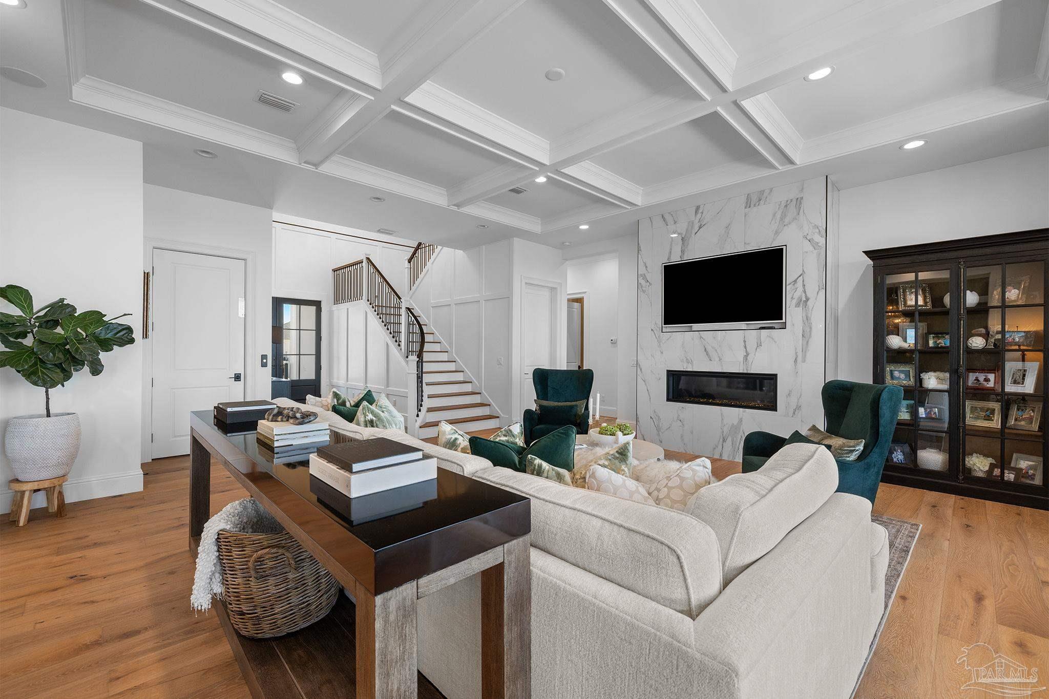 11704 Chanticleer Ct