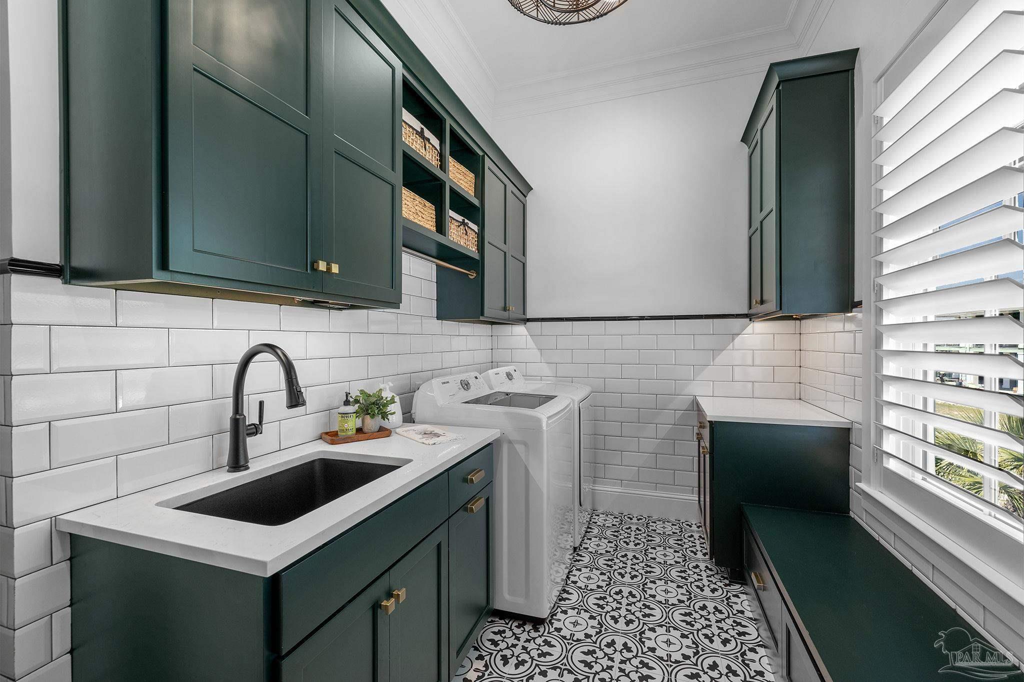 11704 Chanticleer Ct