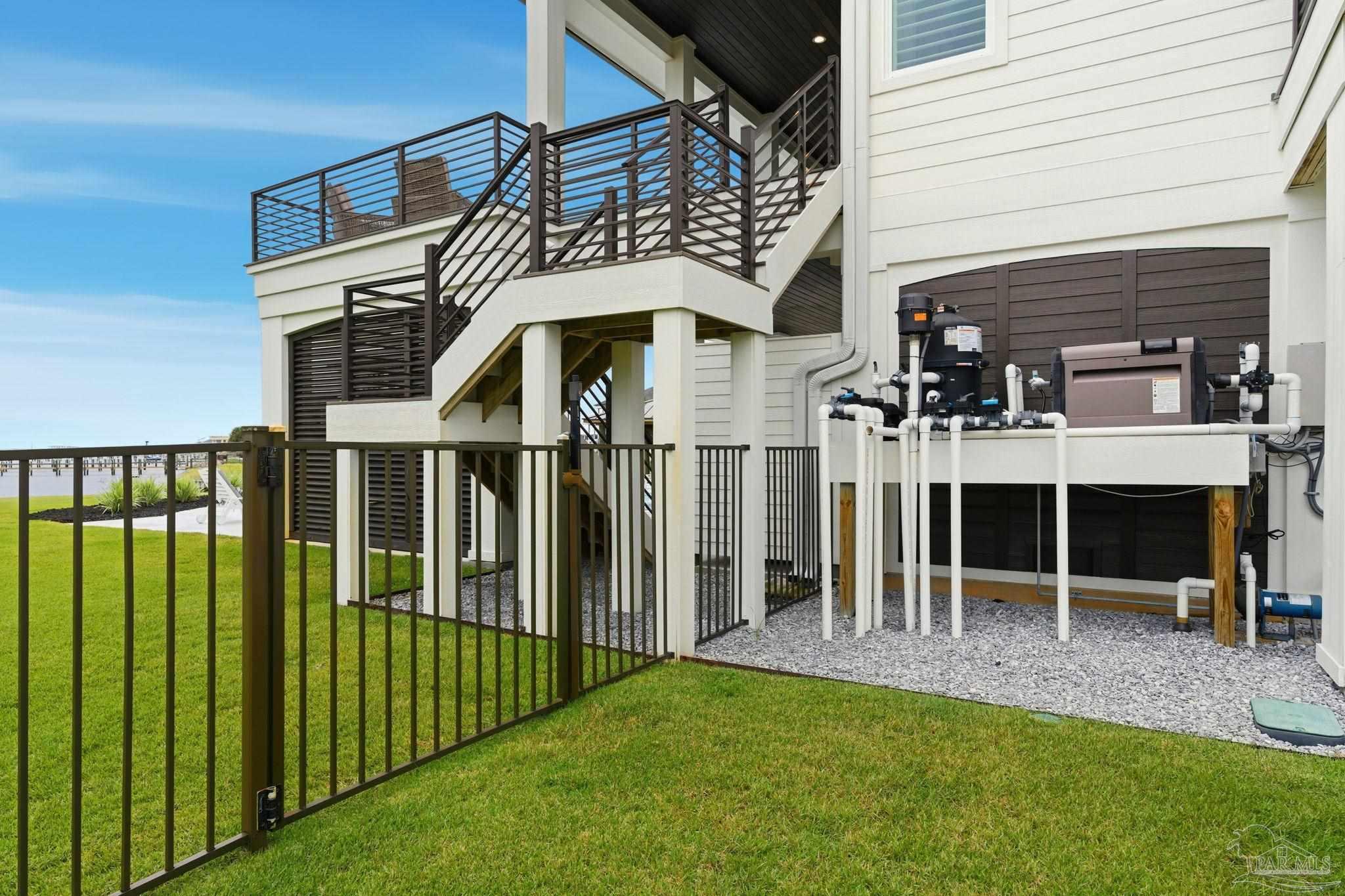 11704 Chanticleer Ct