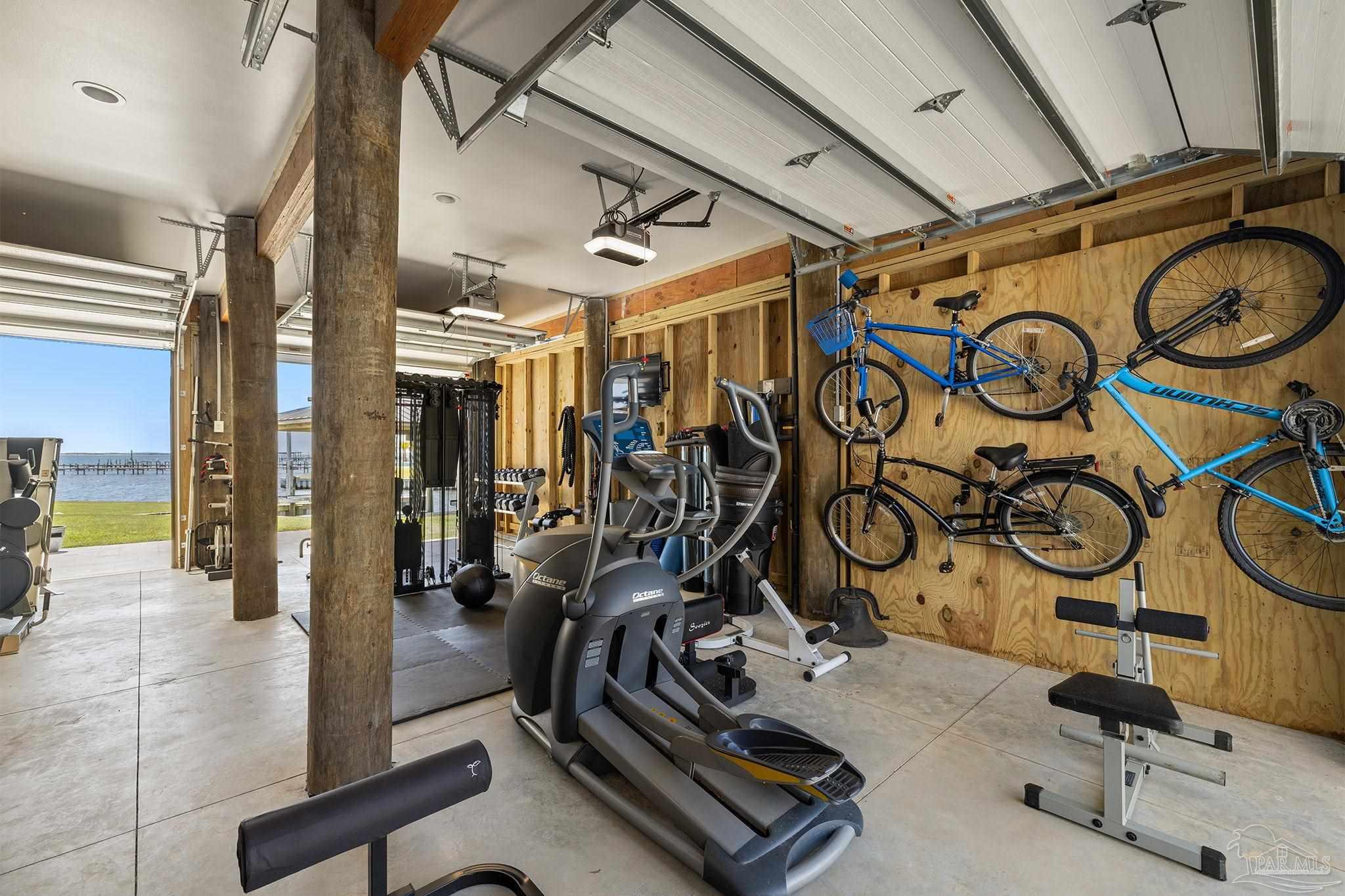 11704 Chanticleer Ct