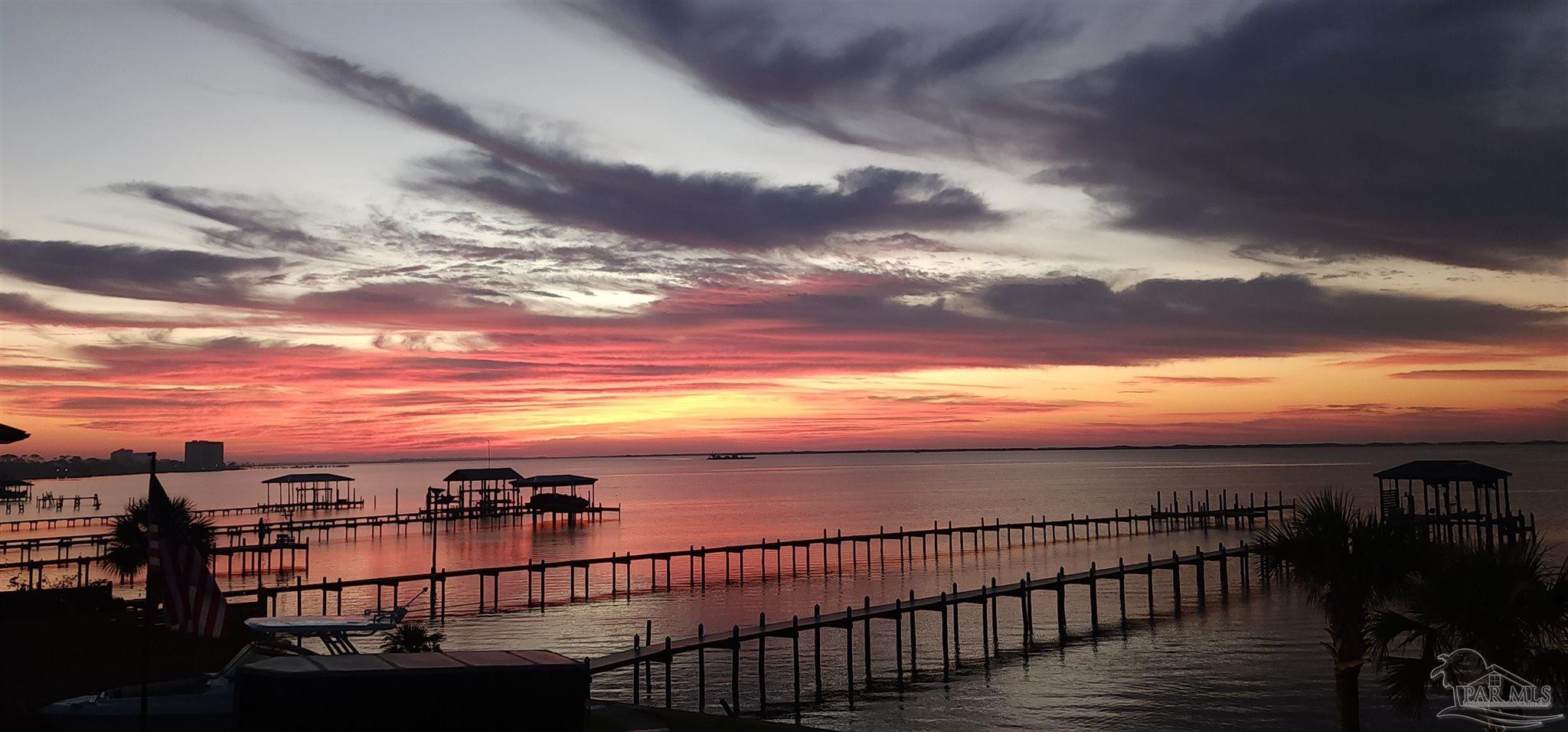 11704 Chanticleer Ct