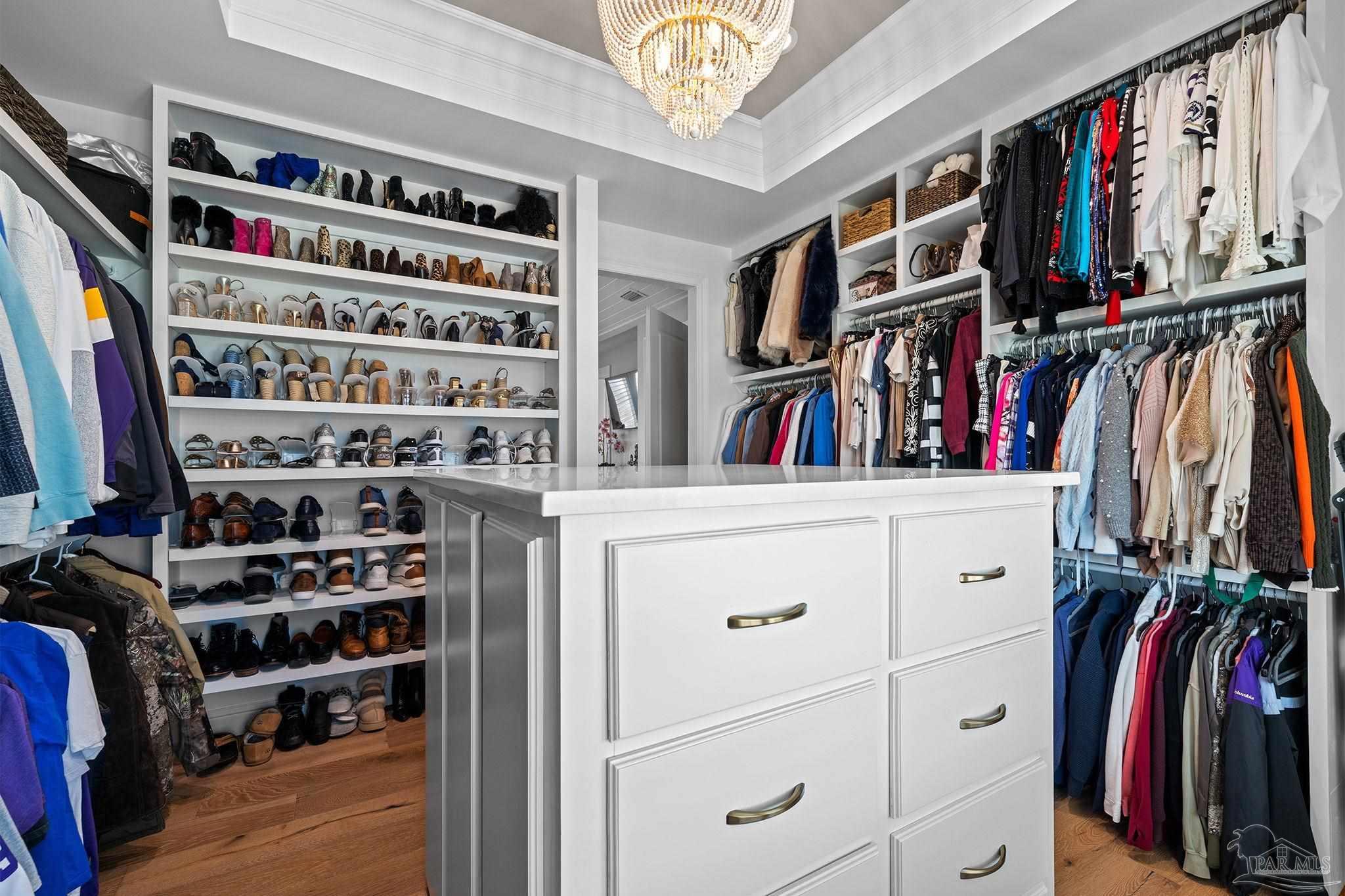 11704 Chanticleer Ct