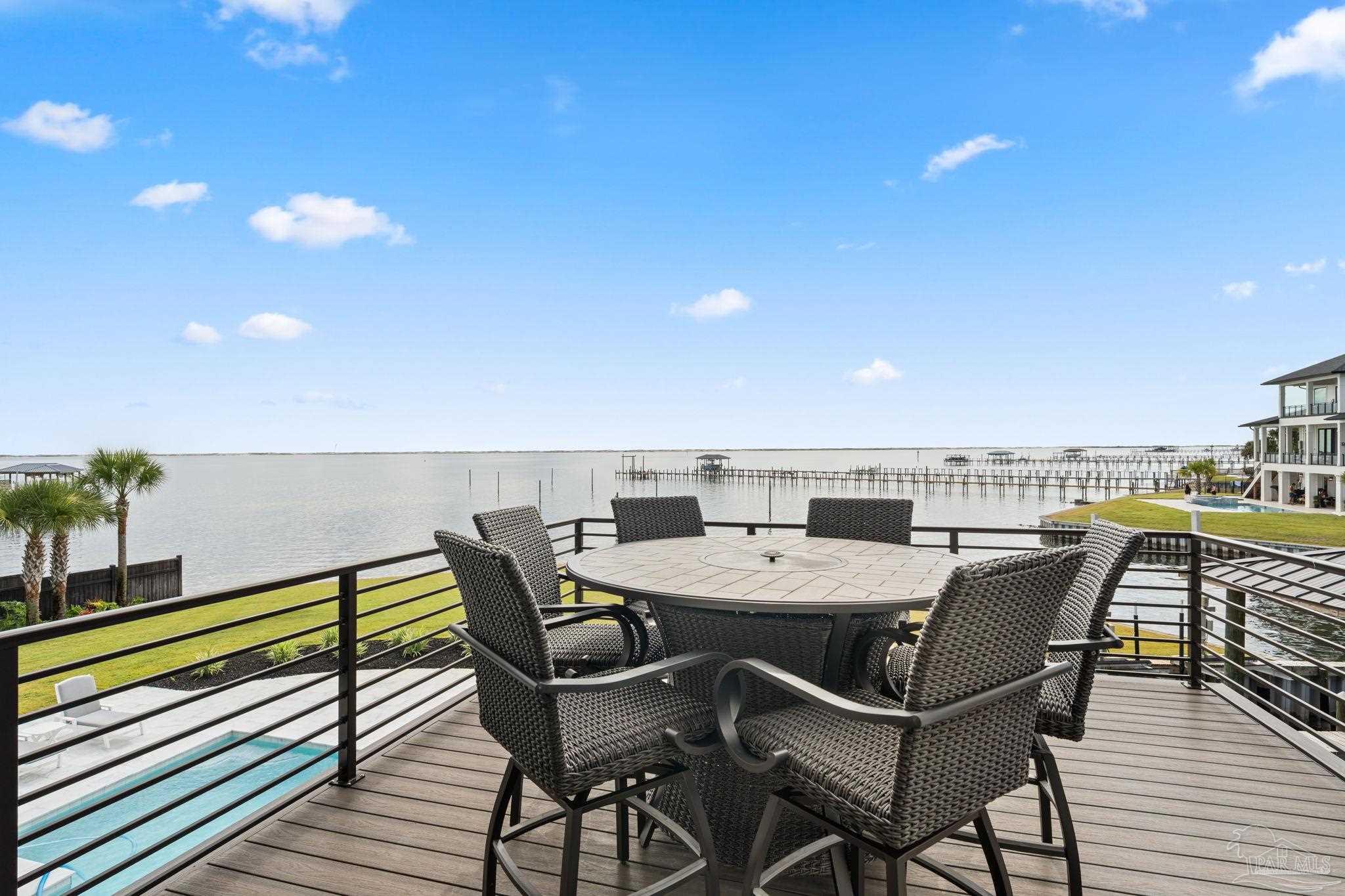 11704 Chanticleer Ct