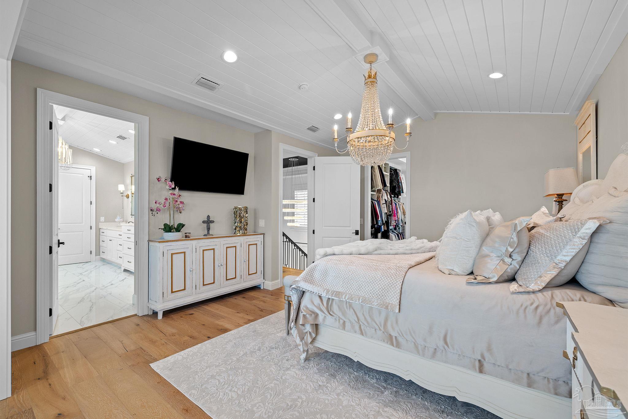 11704 Chanticleer Ct