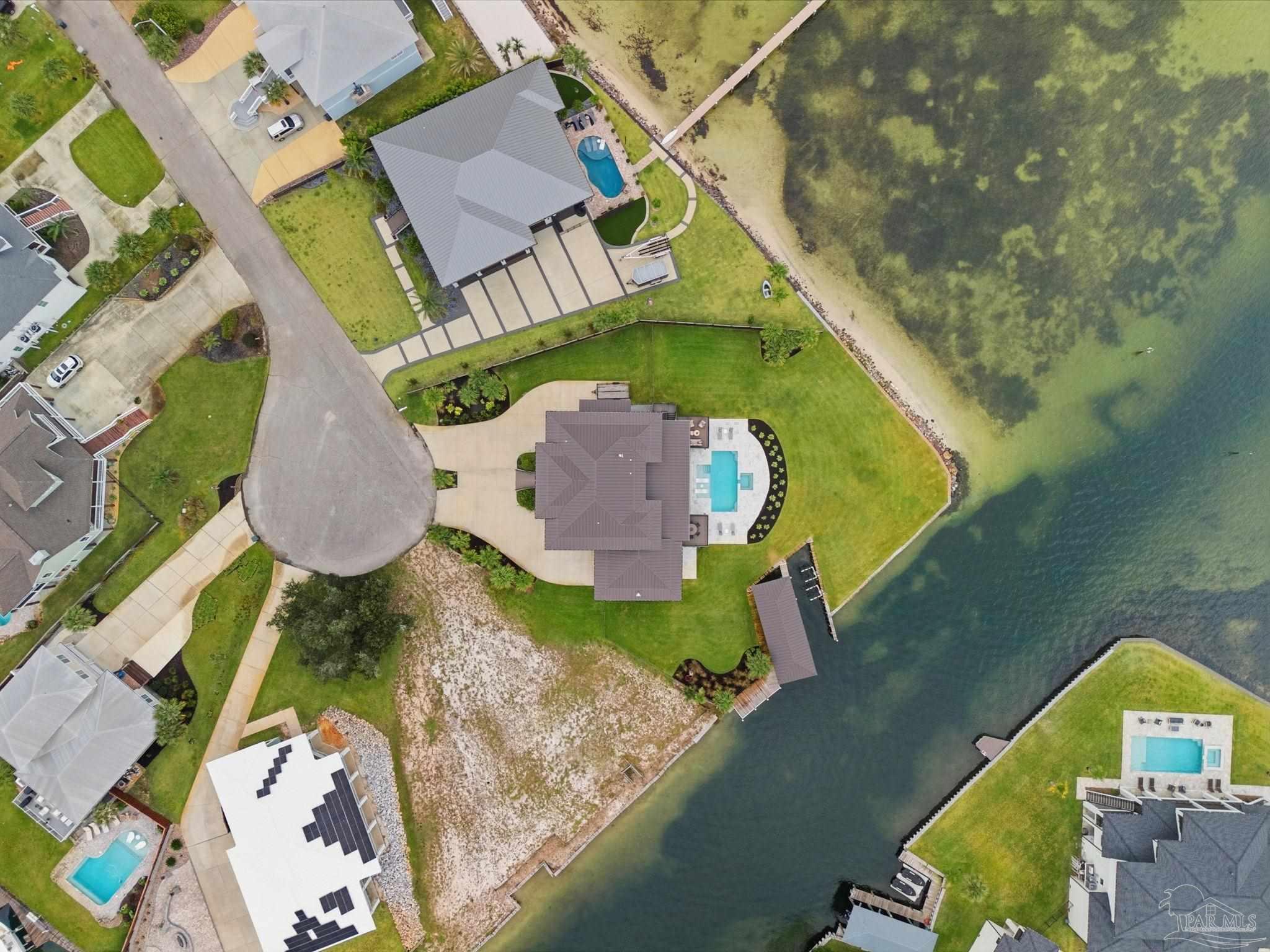 11704 Chanticleer Ct