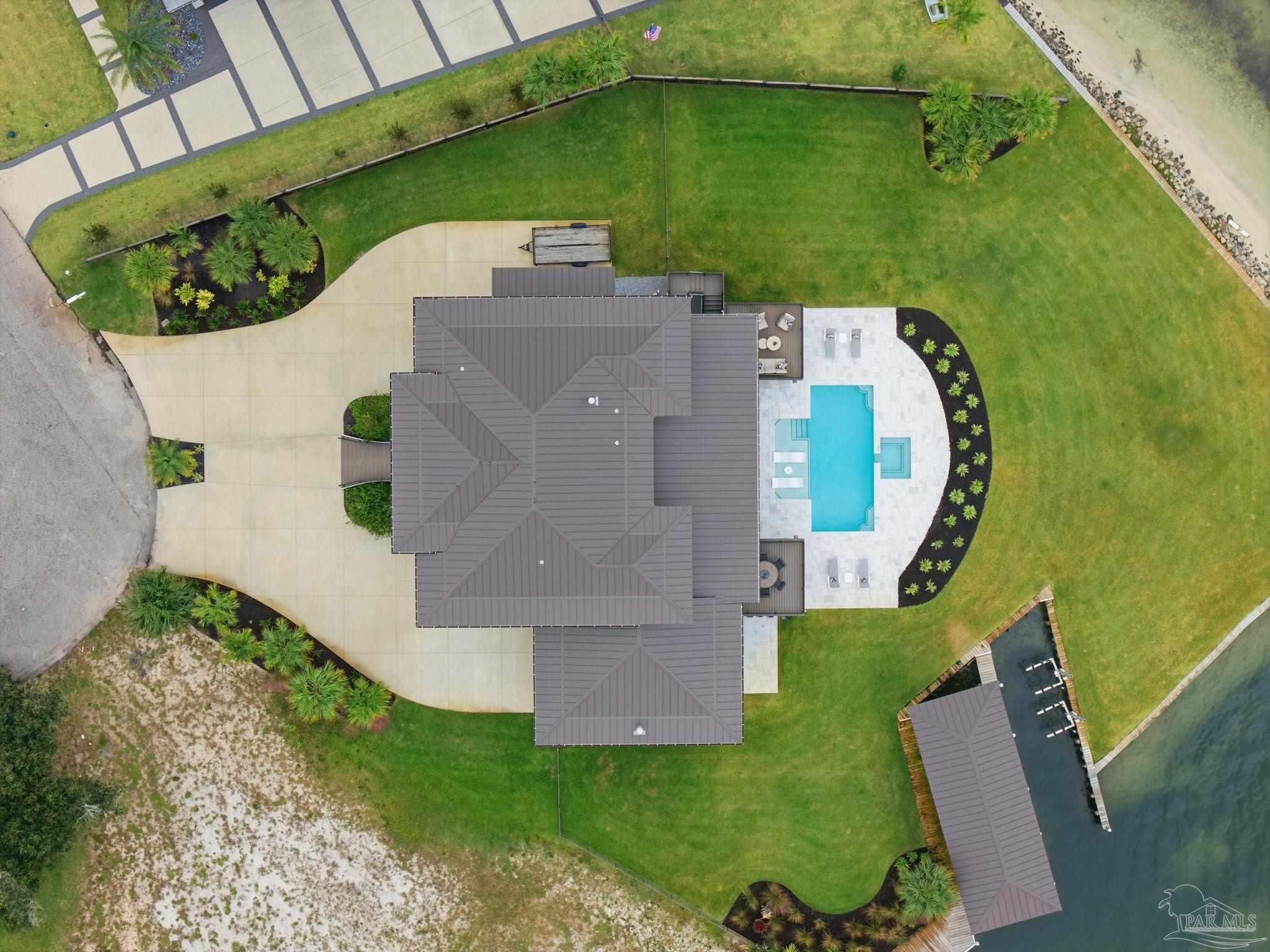 11704 Chanticleer Ct